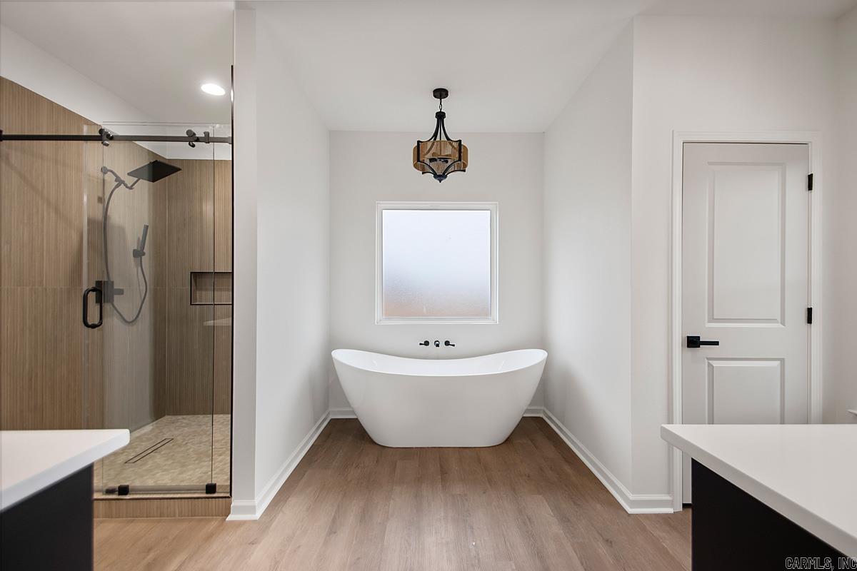 WINCHESTER ESTATES - Residential