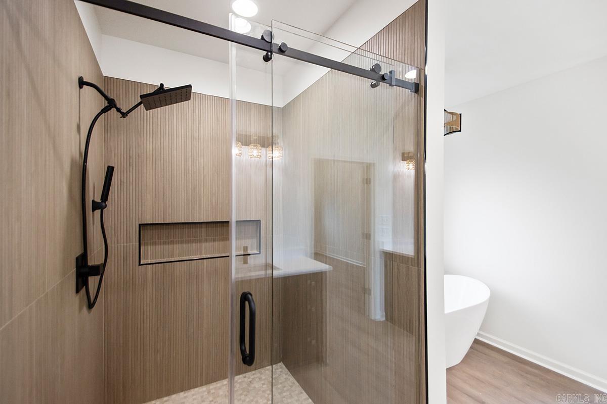 WINCHESTER ESTATES - Residential