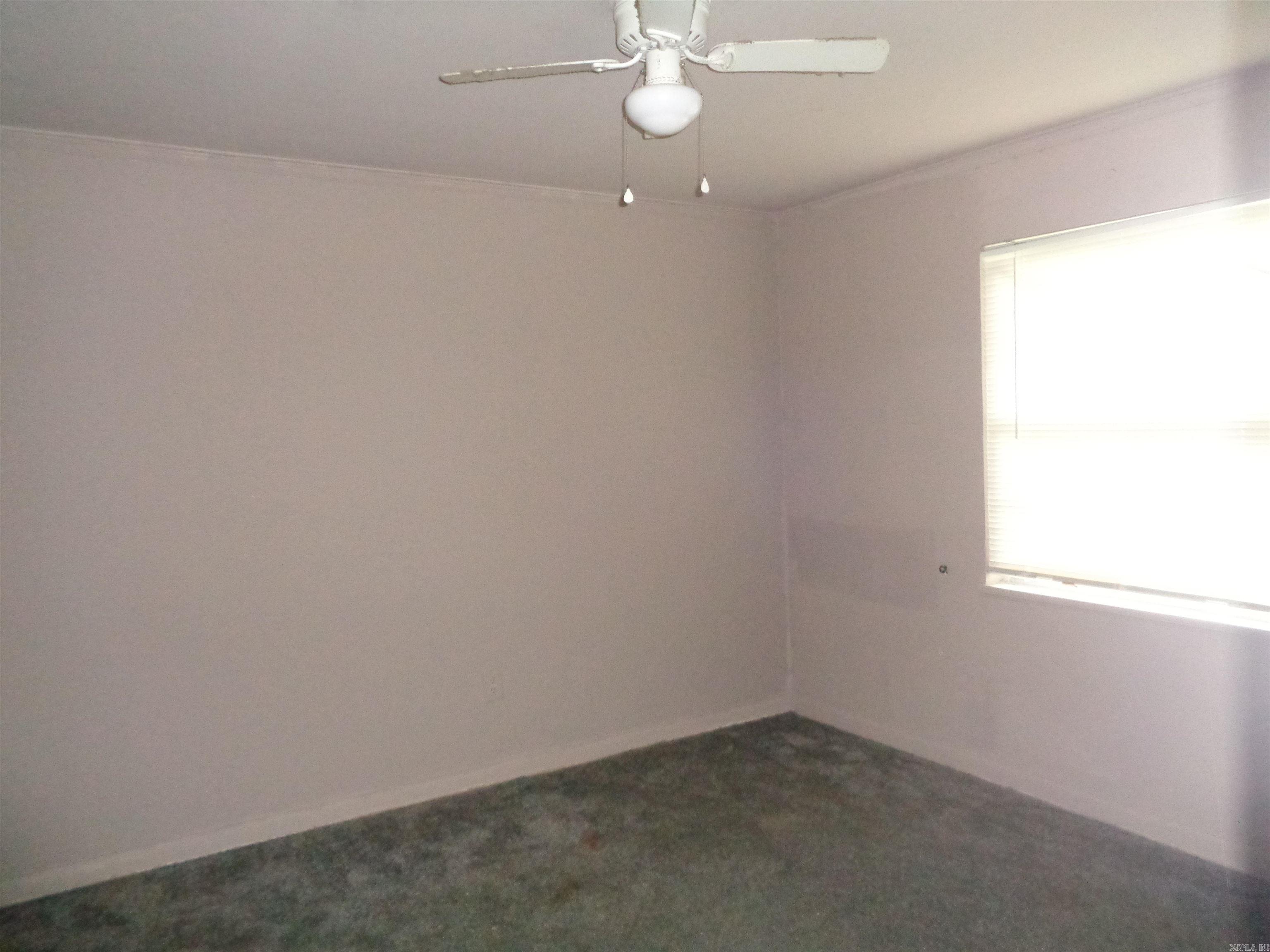 Buhlers 10th - Residential Lease