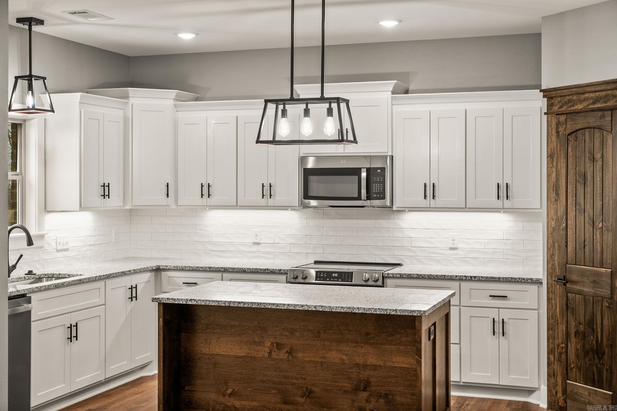 SUMMERLYN SUBDIVISION - Residential