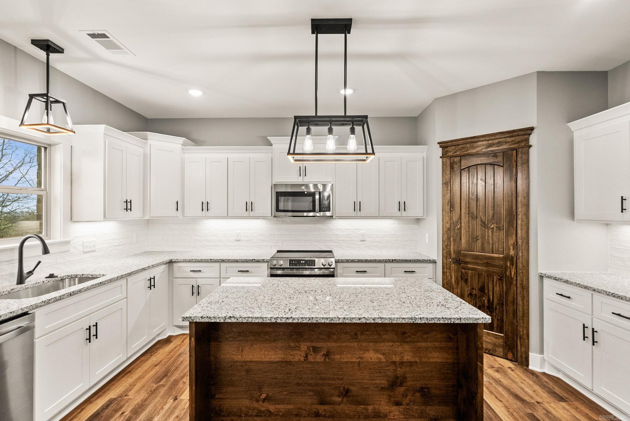 SUMMERLYN SUBDIVISION - Residential