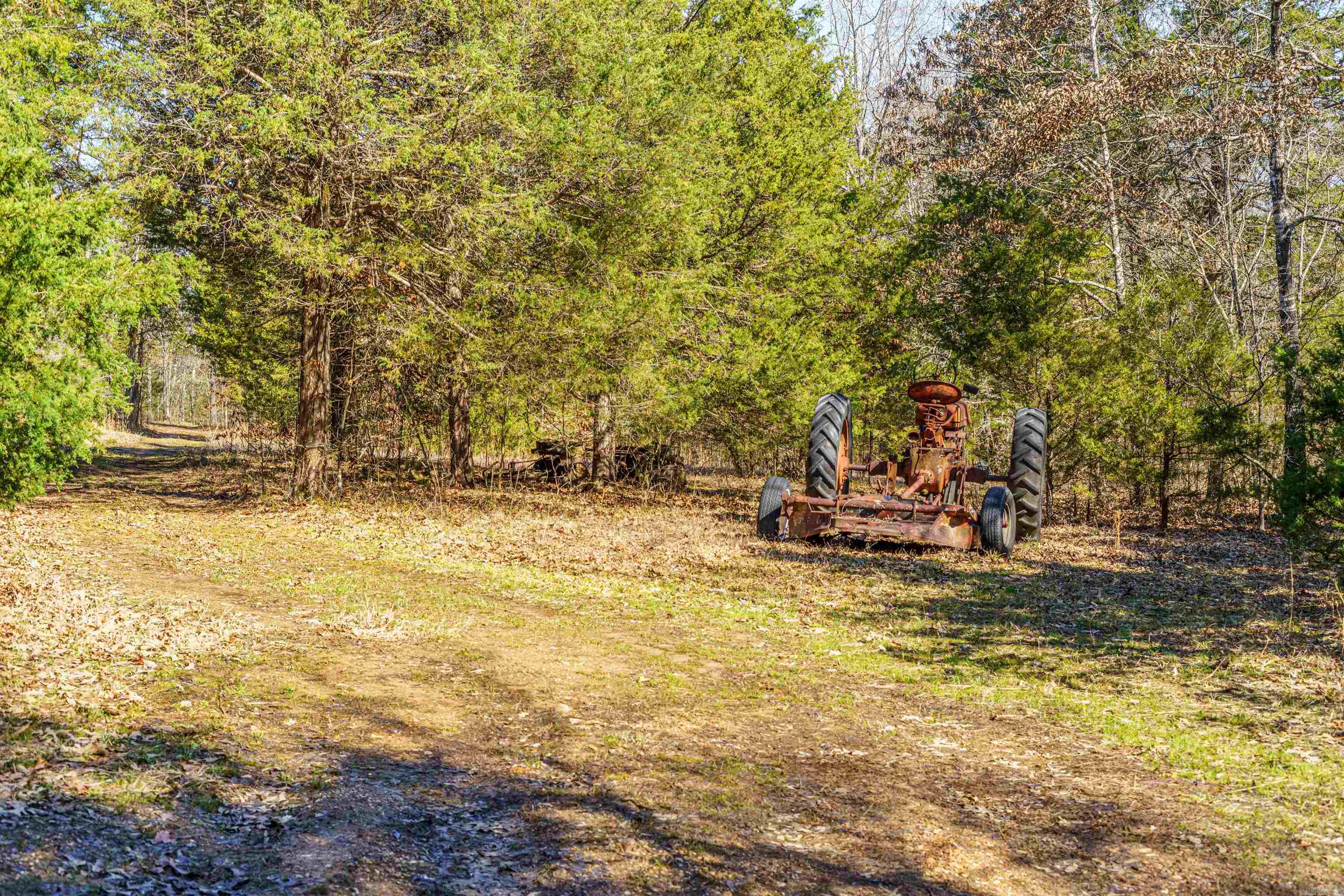 Metes & Bounds - Land