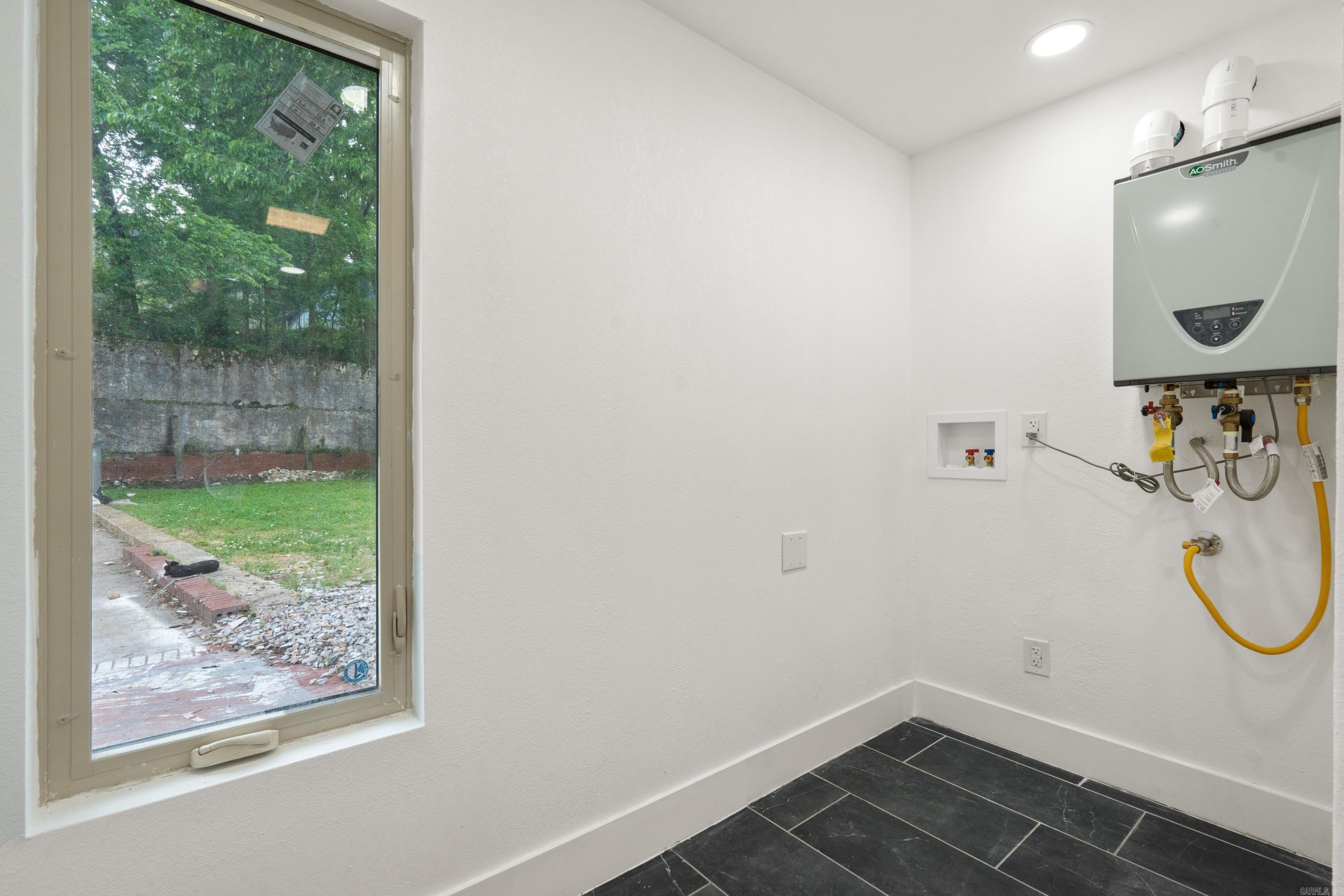 DAWERS SUB - Residential
