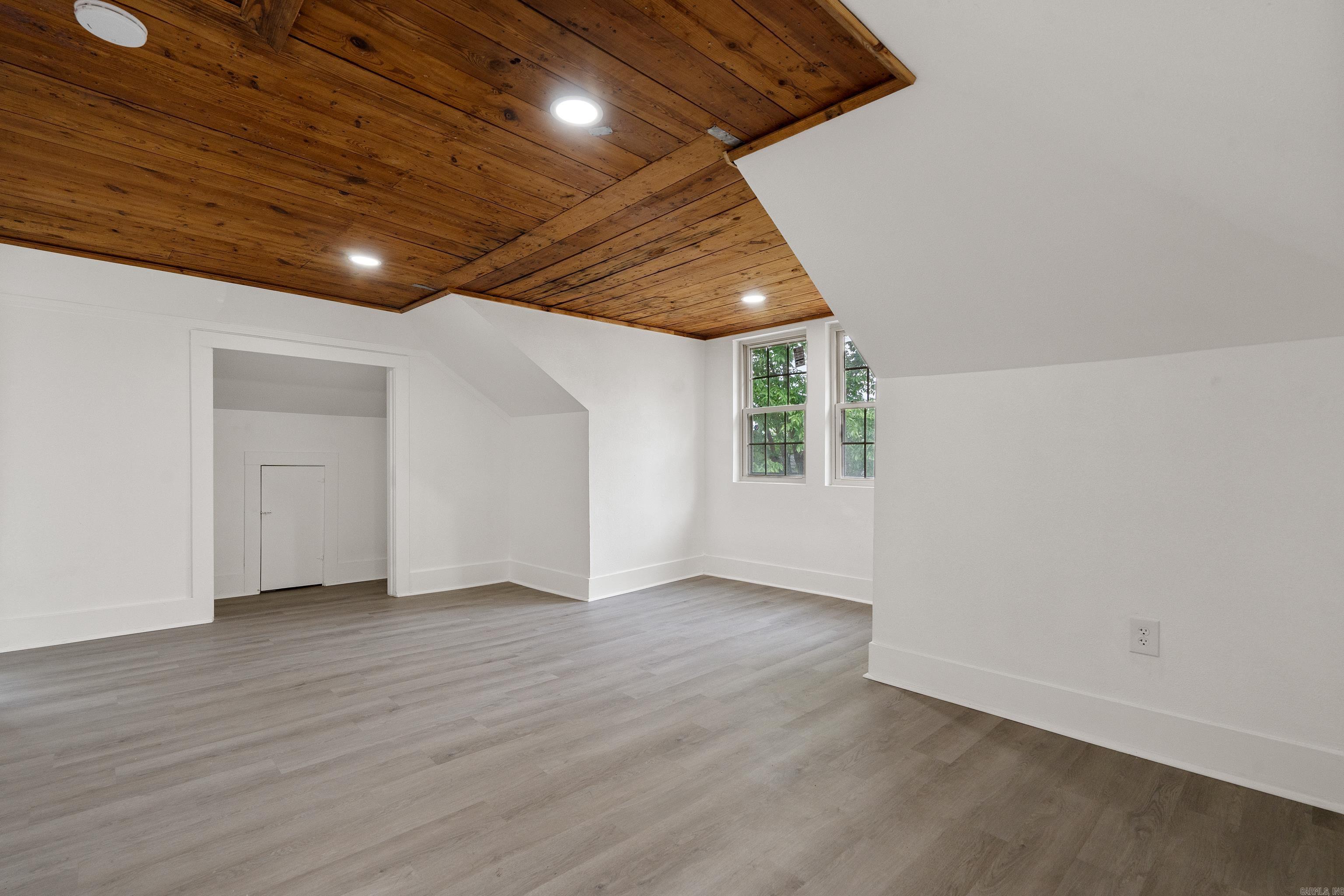 DAWERS SUB - Residential