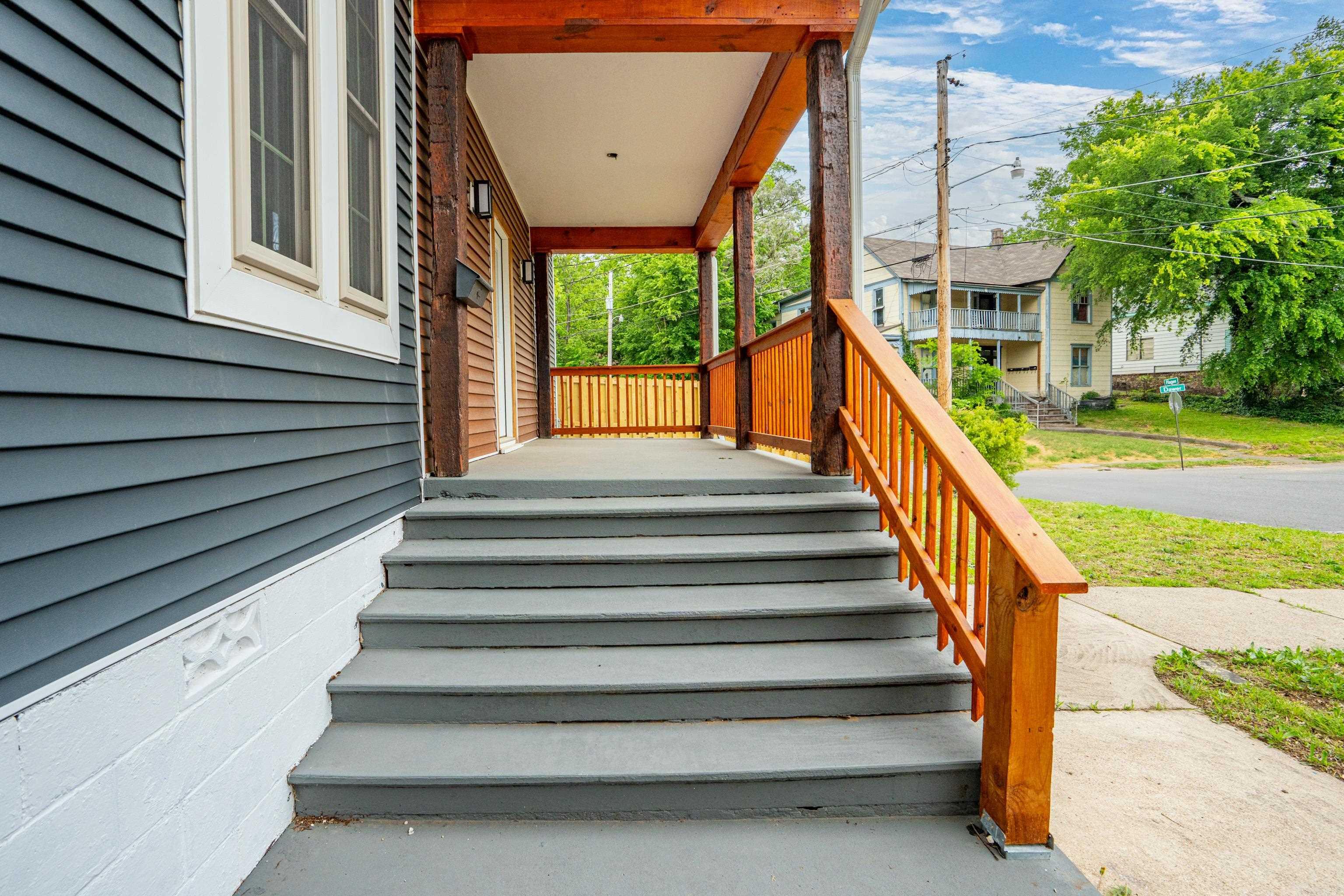 DAWERS SUB - Residential