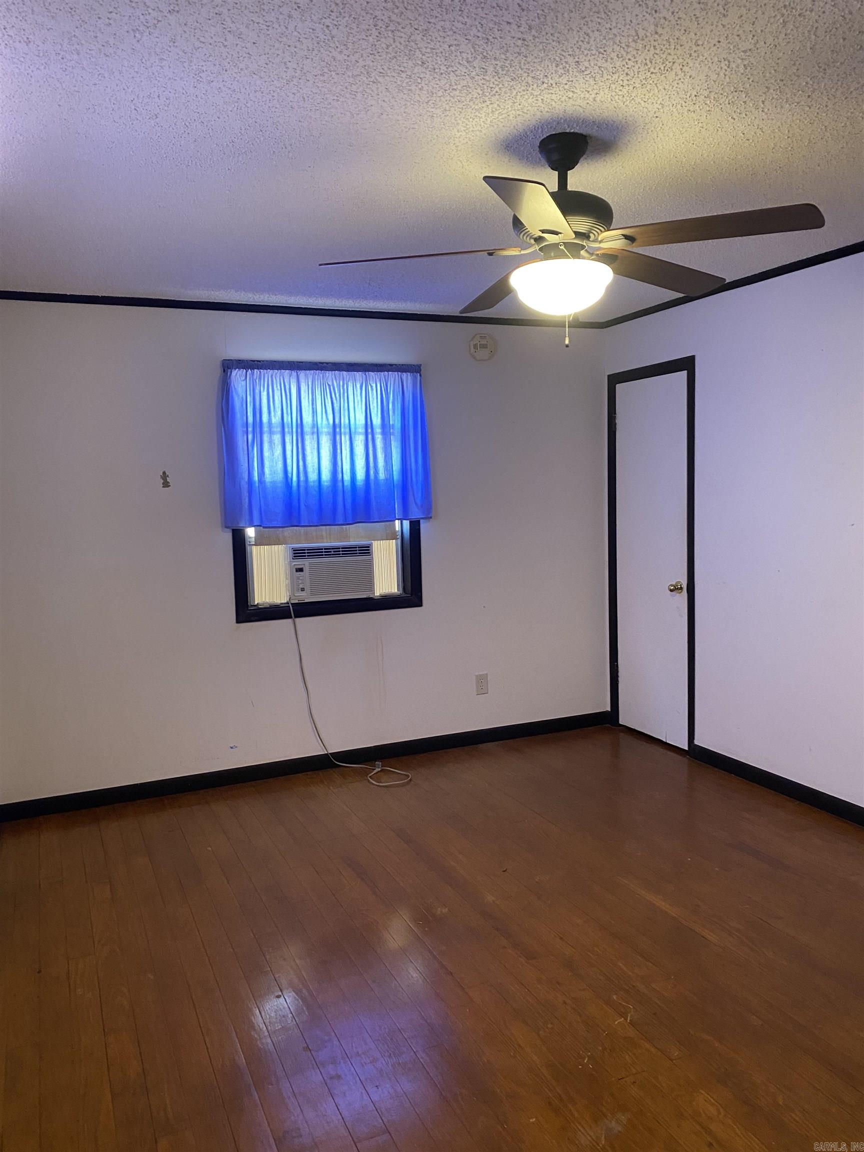 PERRYVILLE ORIGINAL - Residential