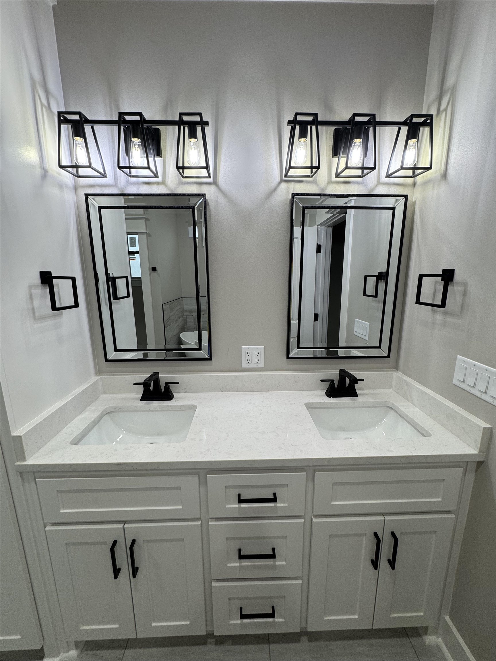 HIDDEN VALLEY ESTATES - Residential