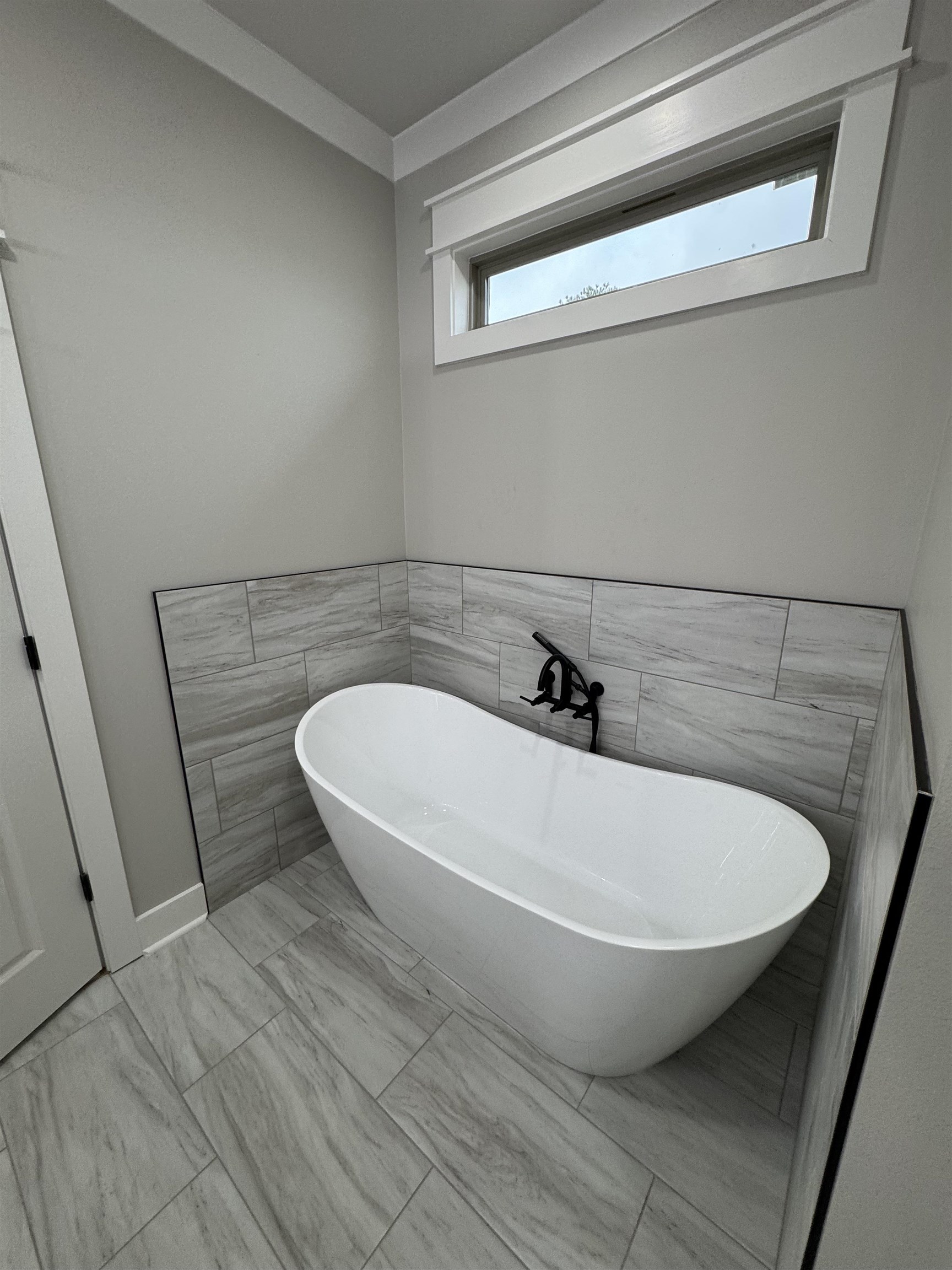 HIDDEN VALLEY ESTATES - Residential