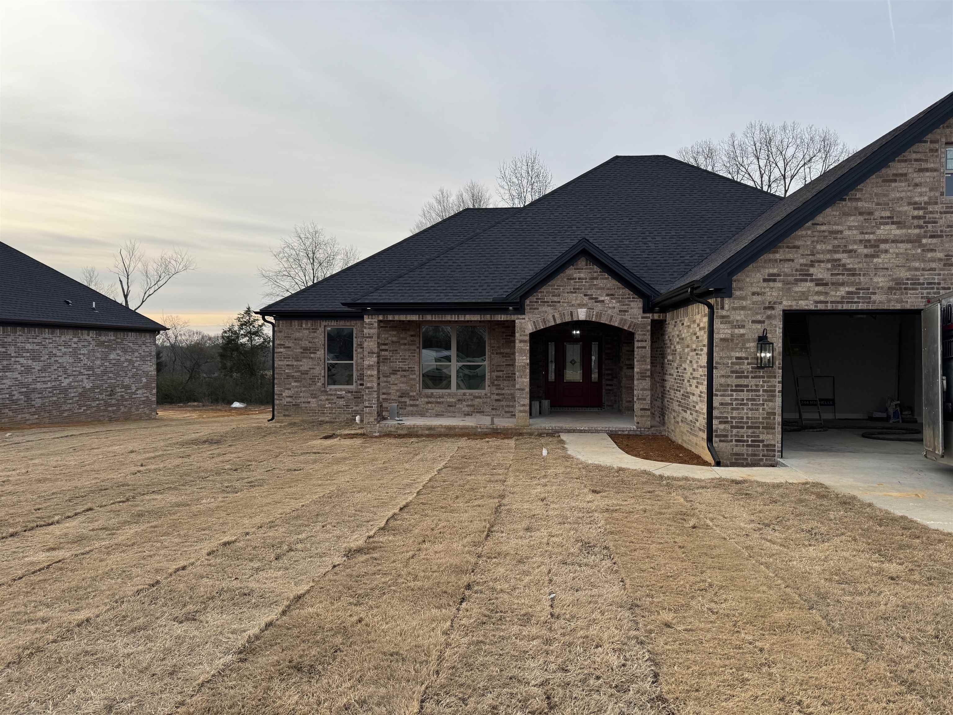 HIDDEN VALLEY ESTATES - Residential