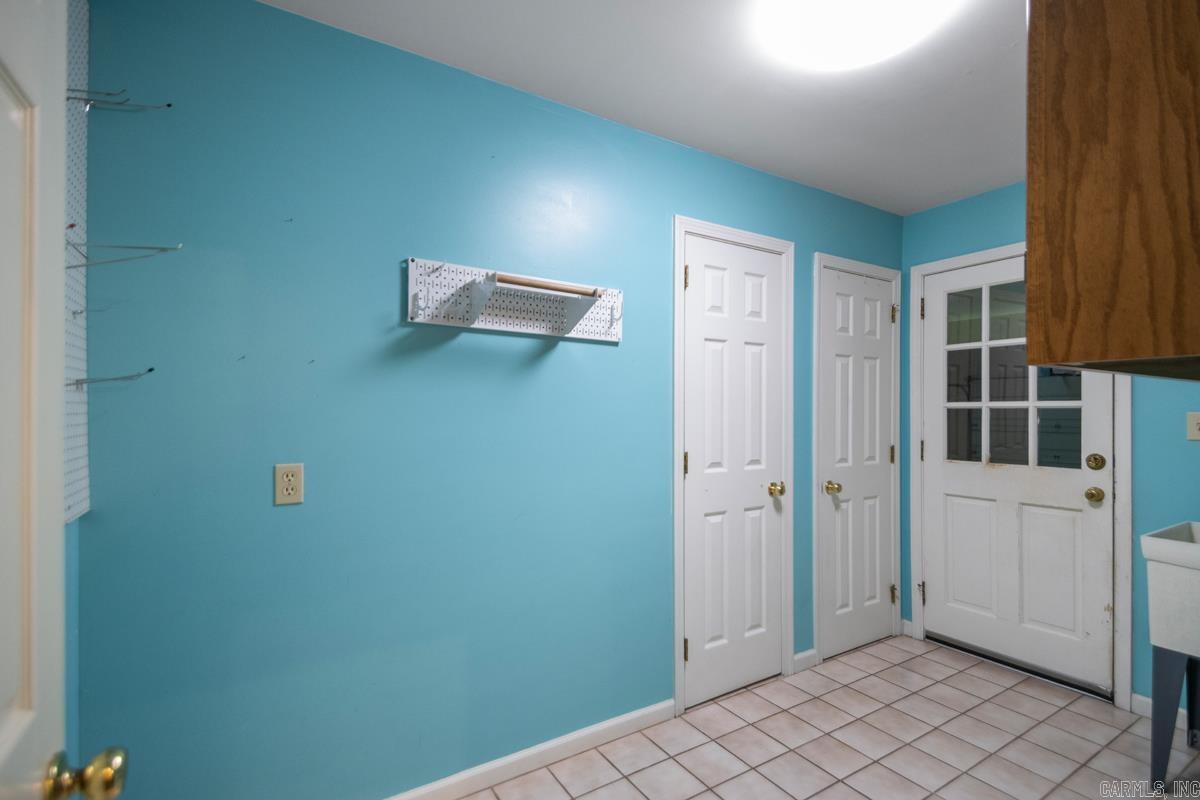 OVERBROOK - Residential