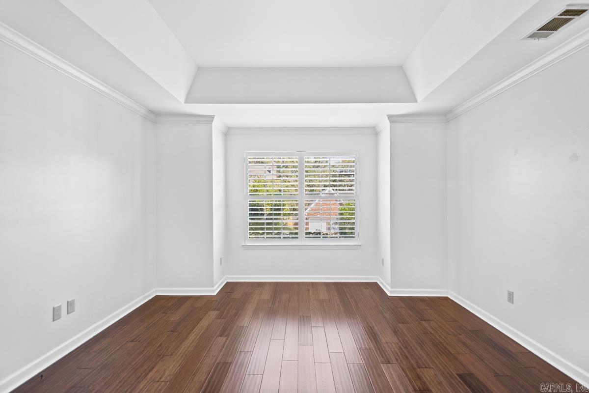 OVERBROOK - Residential