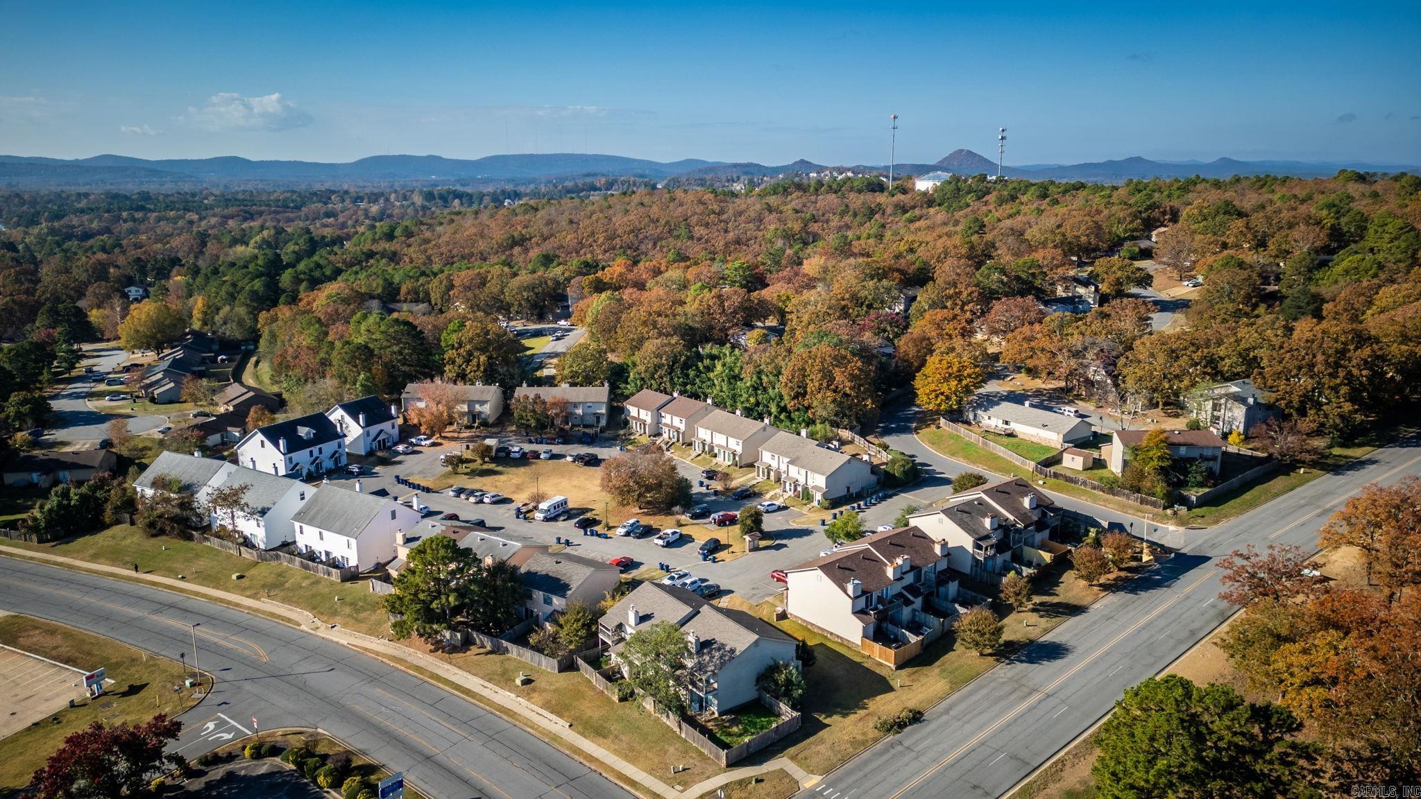 EDGEHILL TOWNHOMES ADDN - Residential