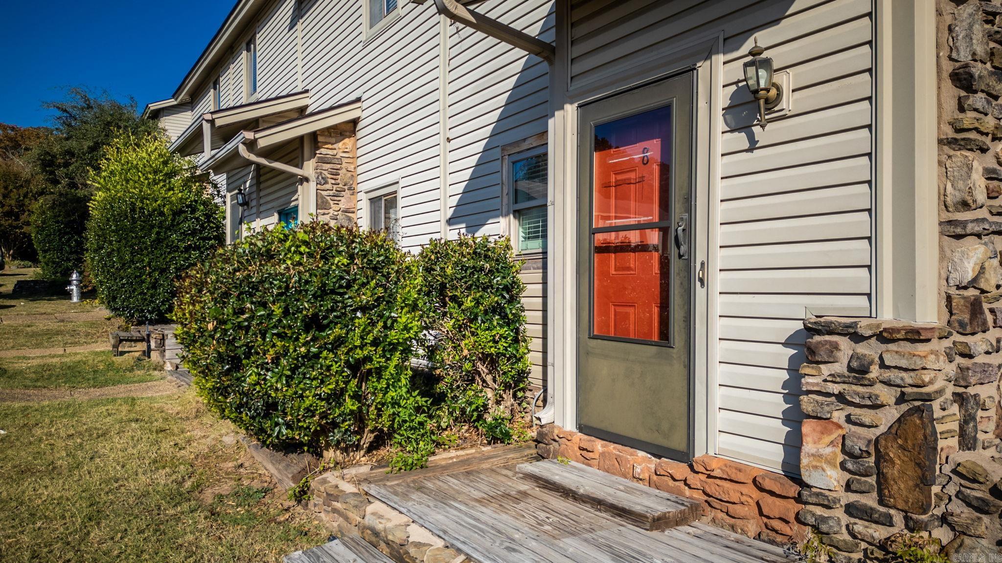 EDGEHILL TOWNHOMES ADDN - Residential