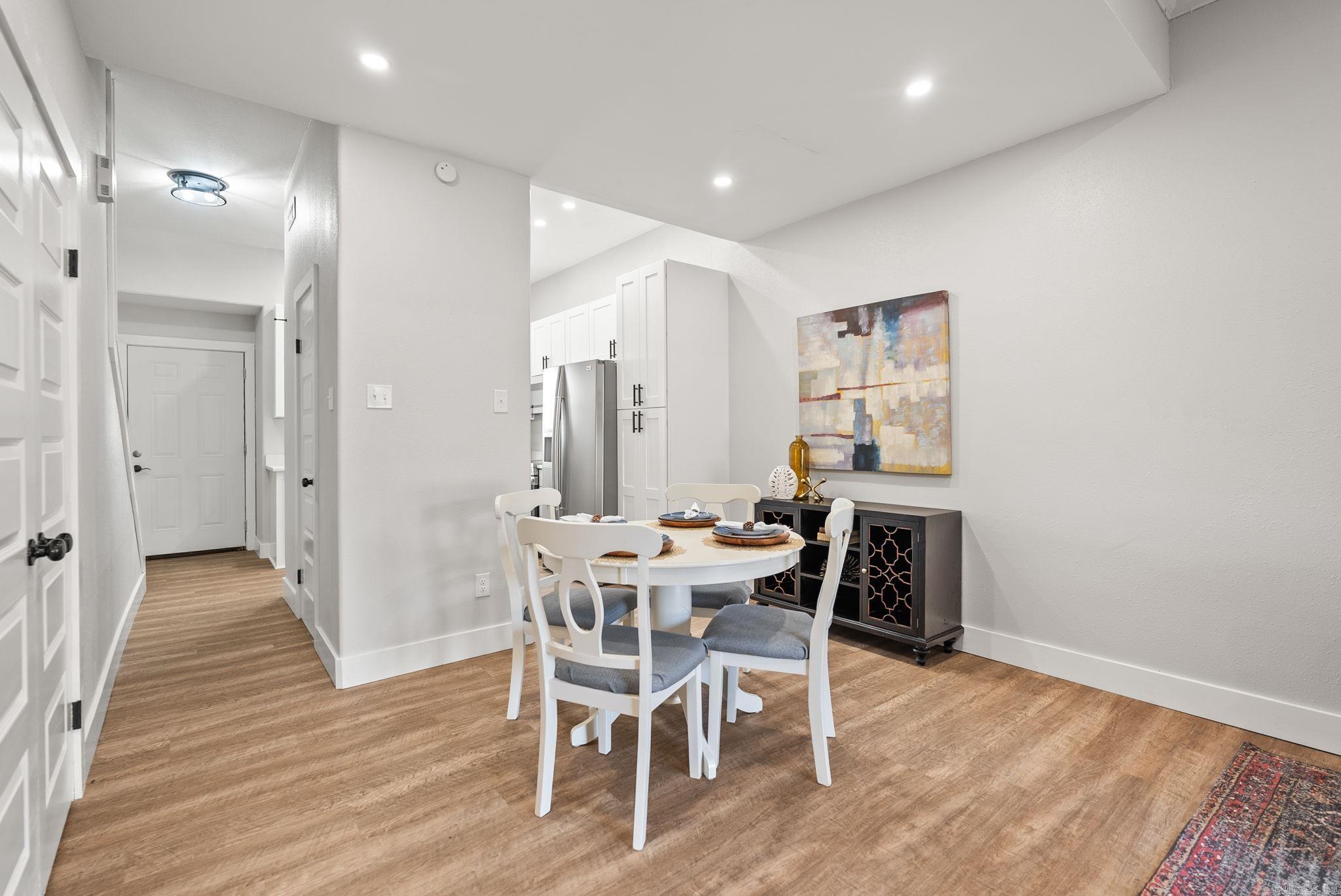 EDGEHILL TOWNHOMES ADDN - Residential