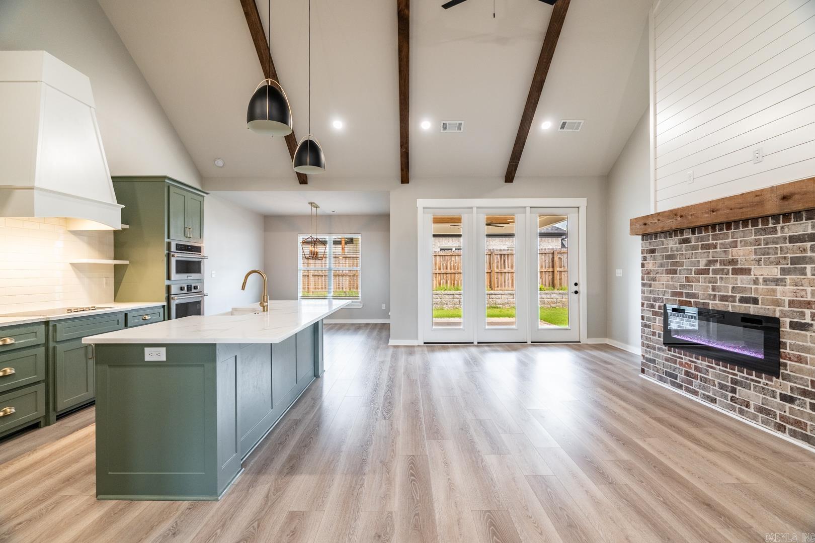 RIVENDALE COVE - Residential