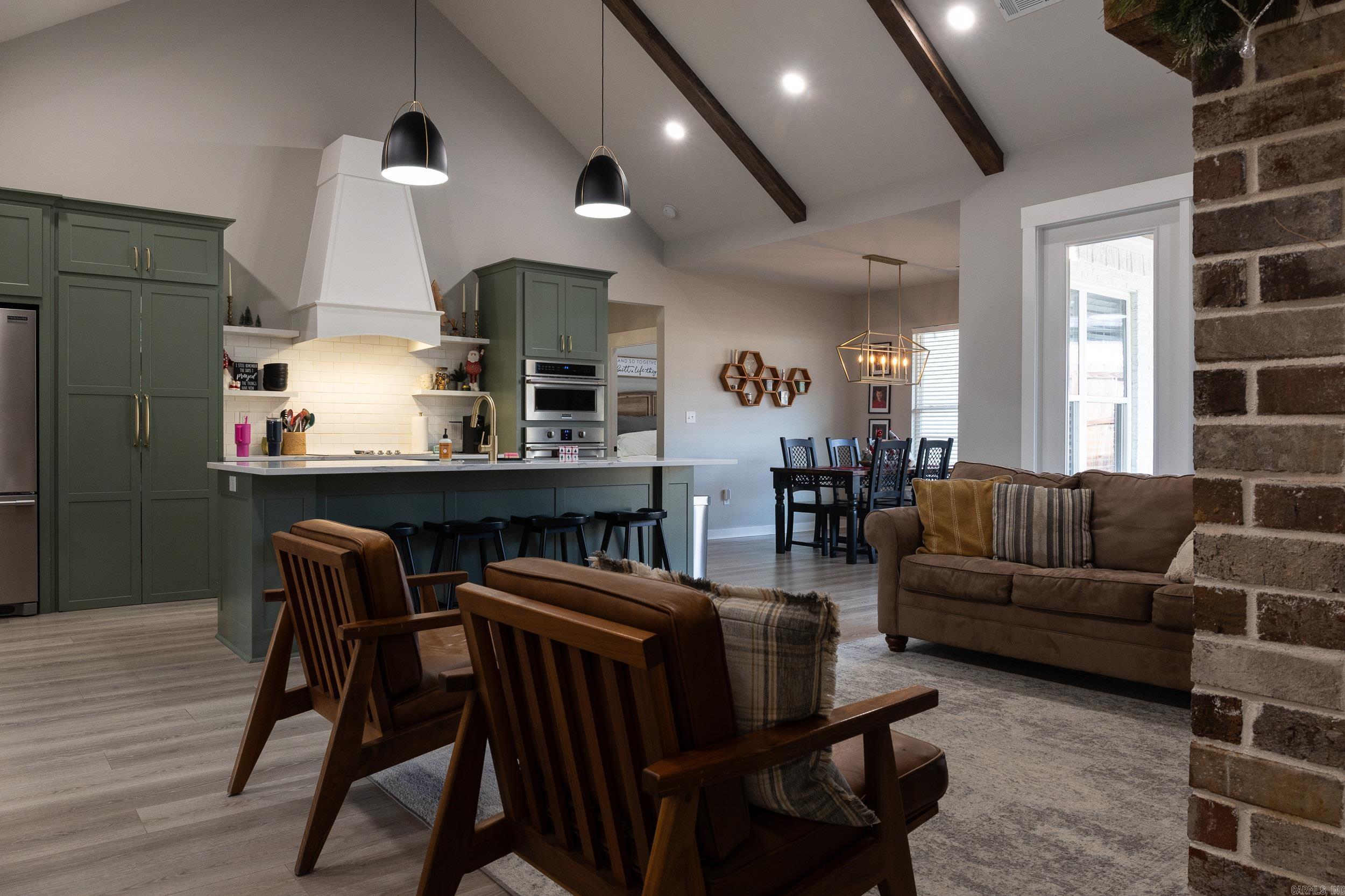 RIVENDALE COVE - Residential