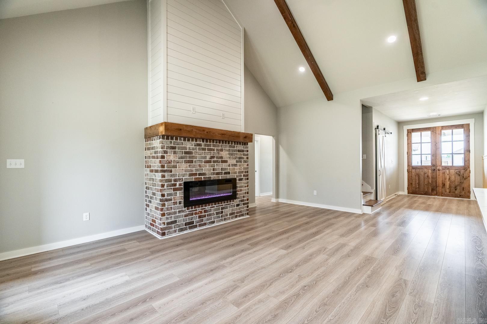 RIVENDALE COVE - Residential