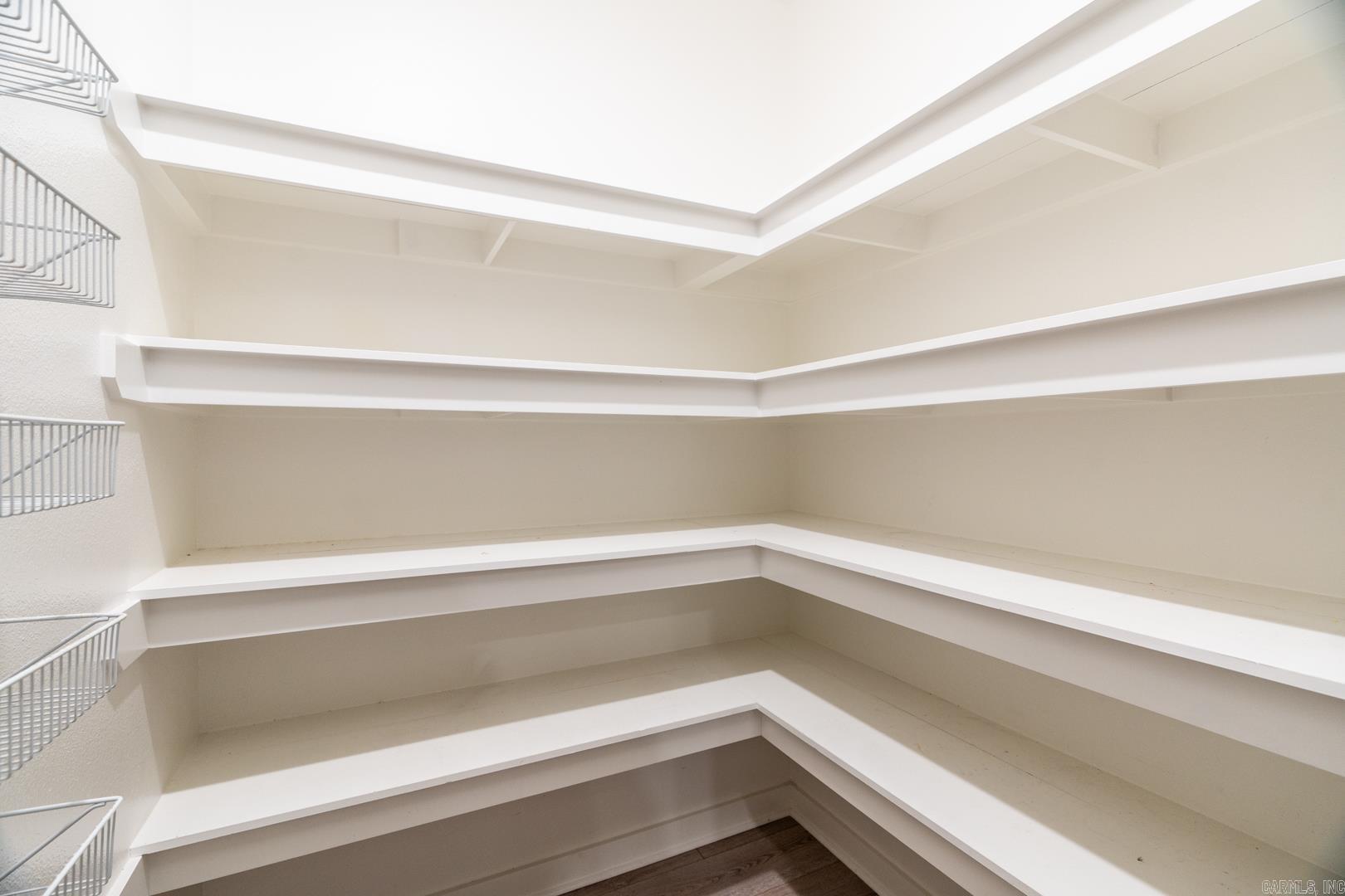 RIVENDALE COVE - Residential