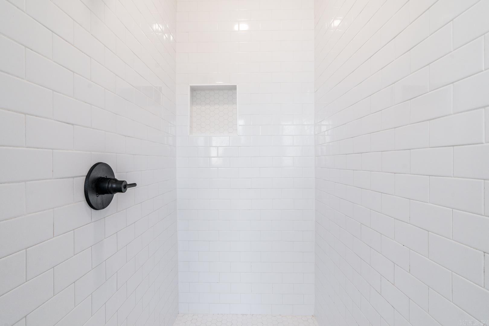 RIVENDALE COVE - Residential