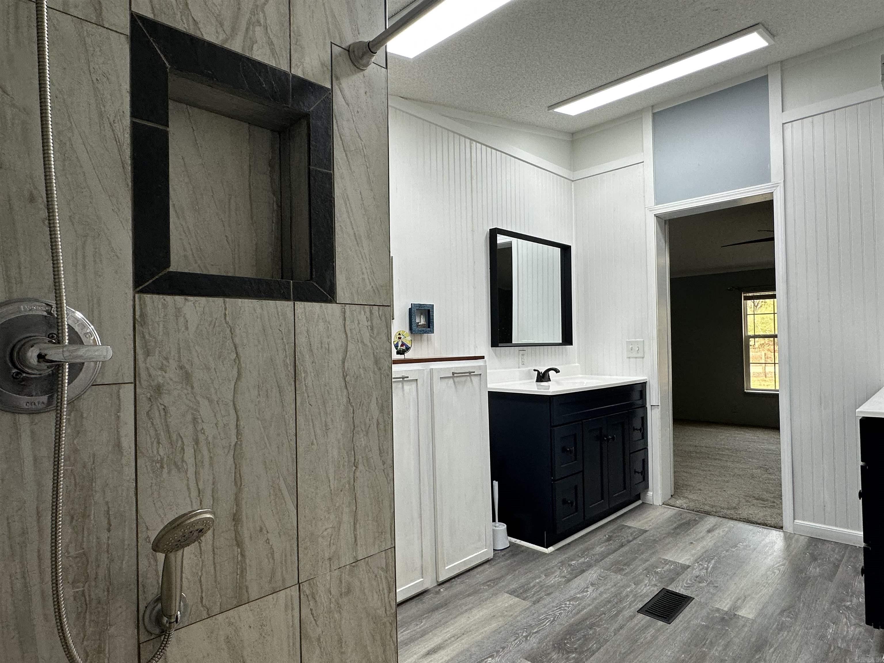 CHRISTY ACRES - Residential