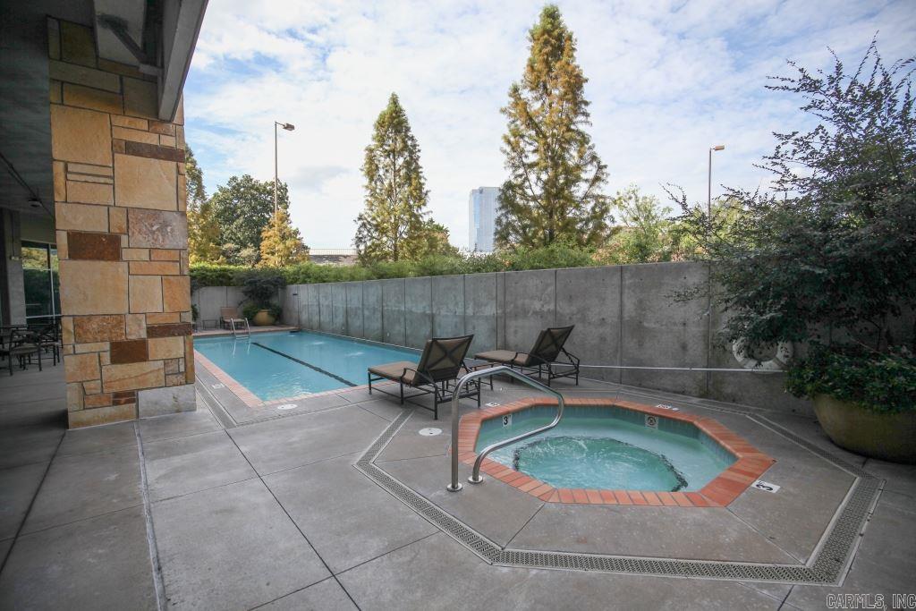 300 THIRD HPR - Residential