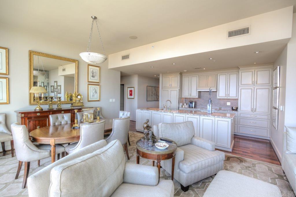 300 THIRD HPR - Residential