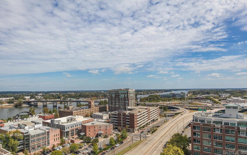 300 THIRD HPR - Residential