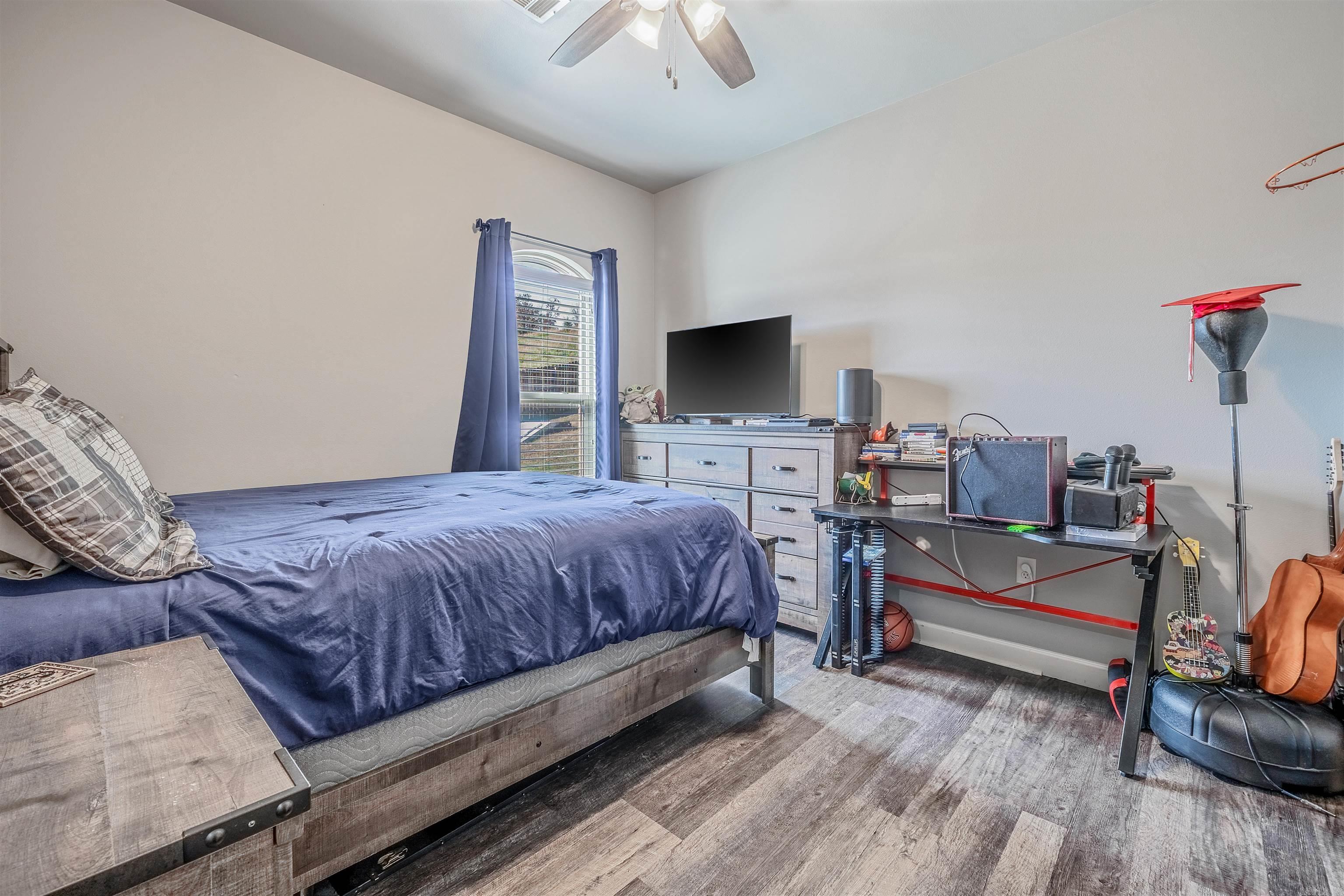 NORTH RIDGE - Residential