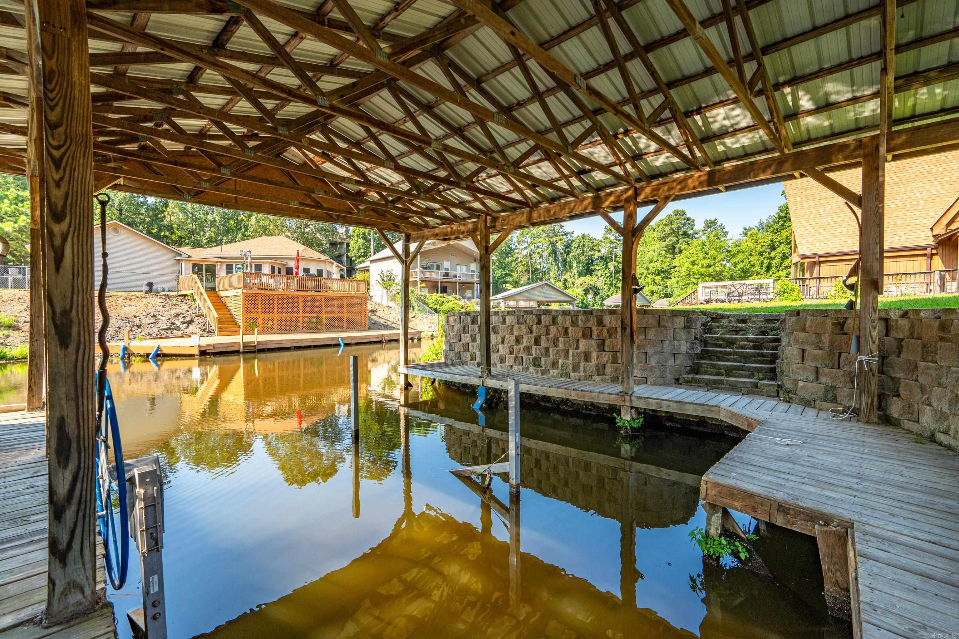 Lackeys Lake Front #3 - Residential
