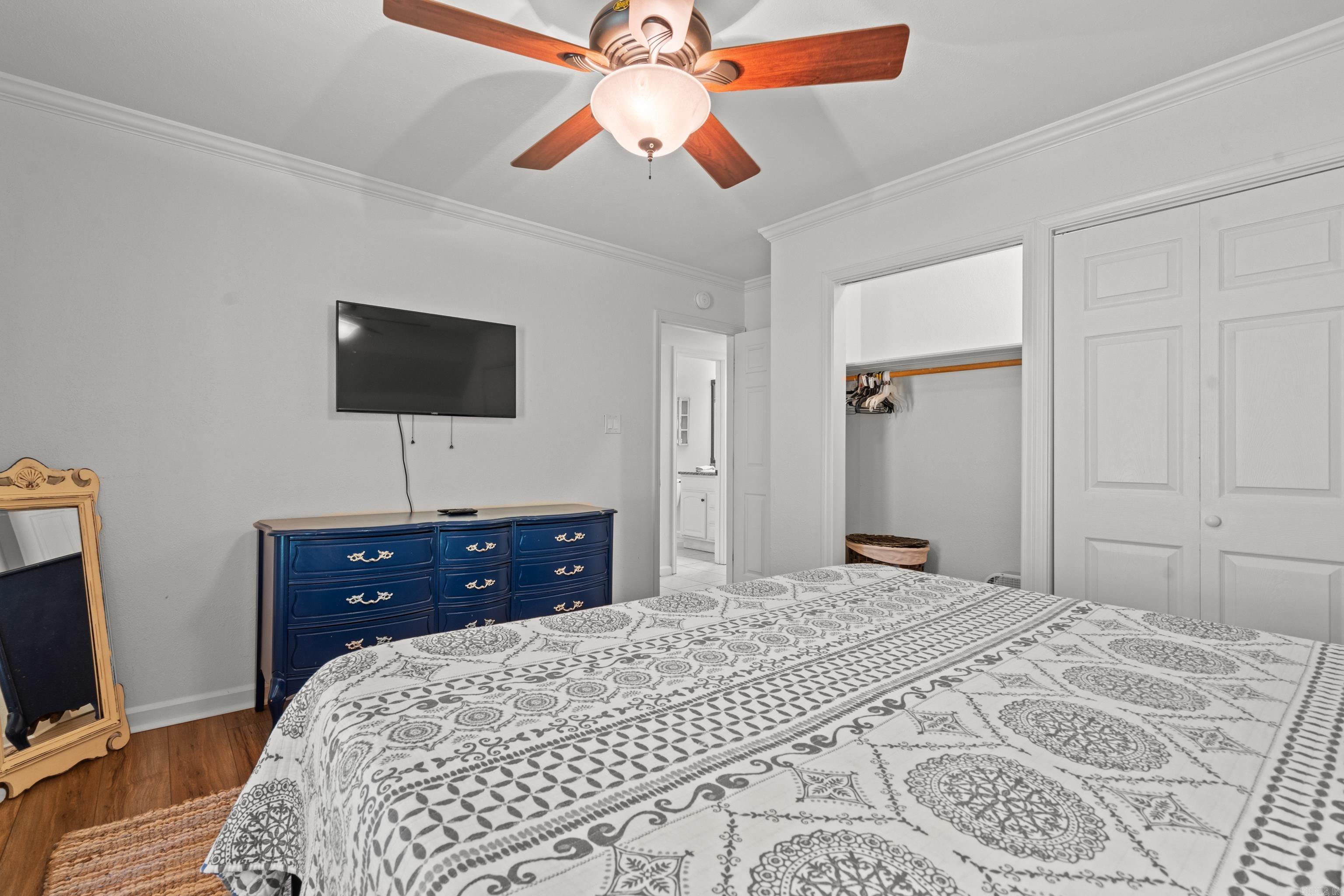 Lackeys Lake Front #3 - Residential