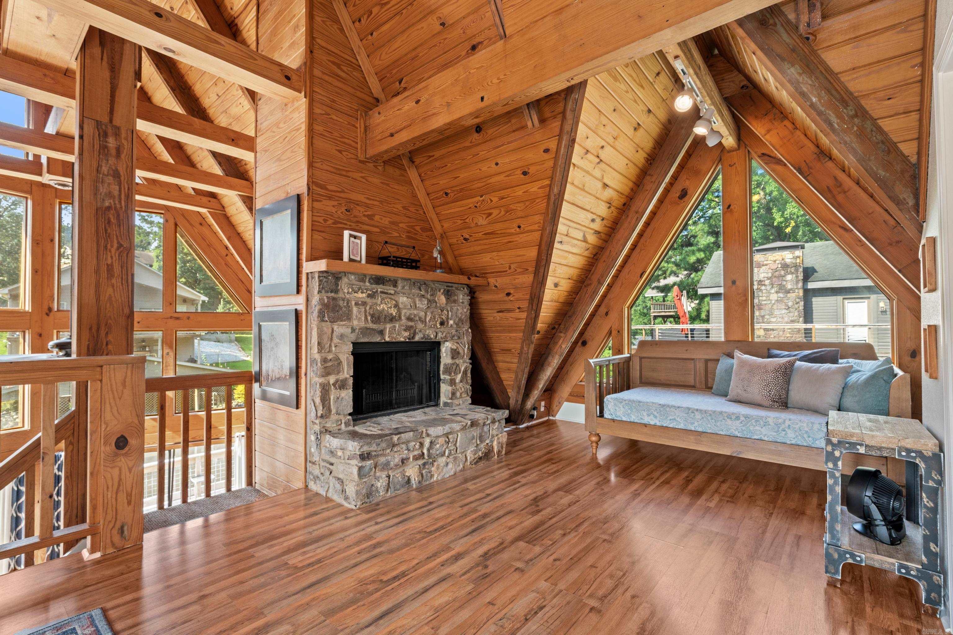 Lackeys Lake Front #3 - Residential