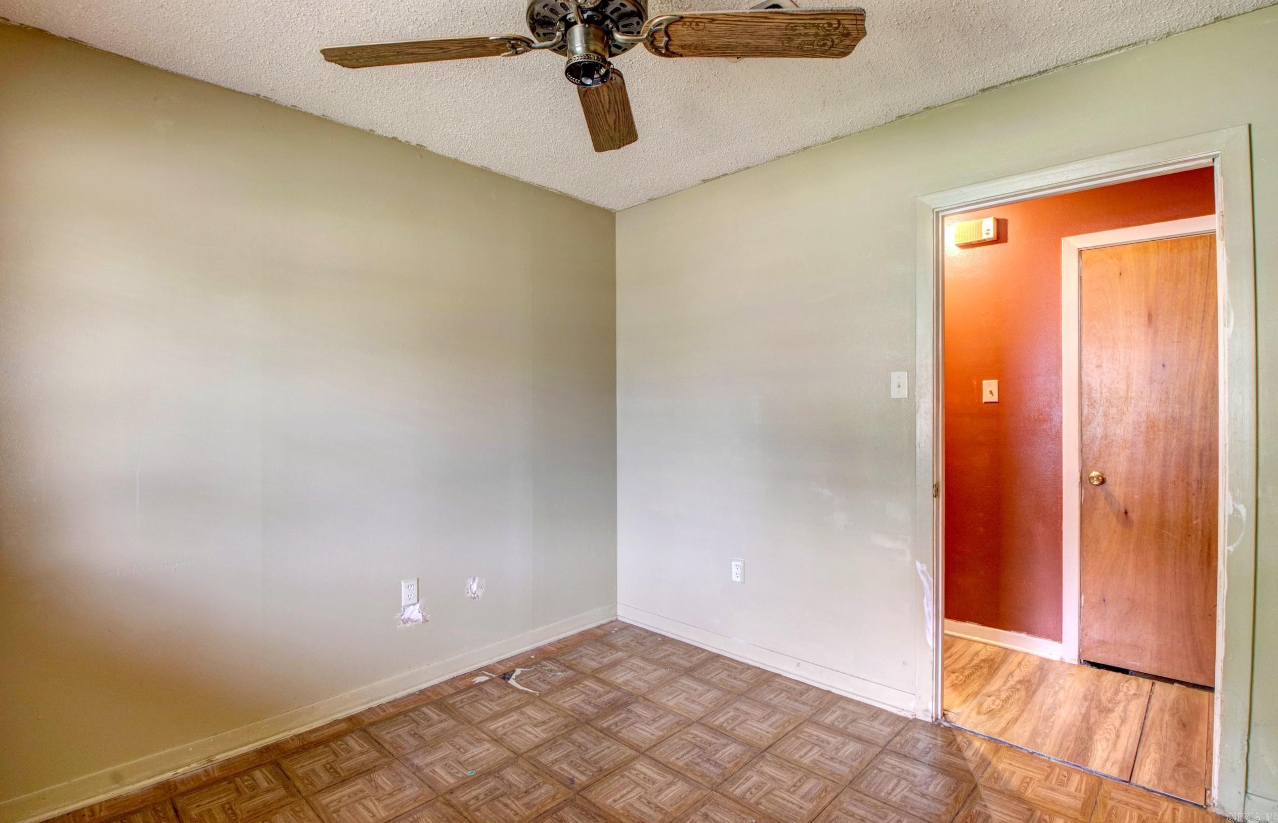 BONNIE PARK ADD - Residential