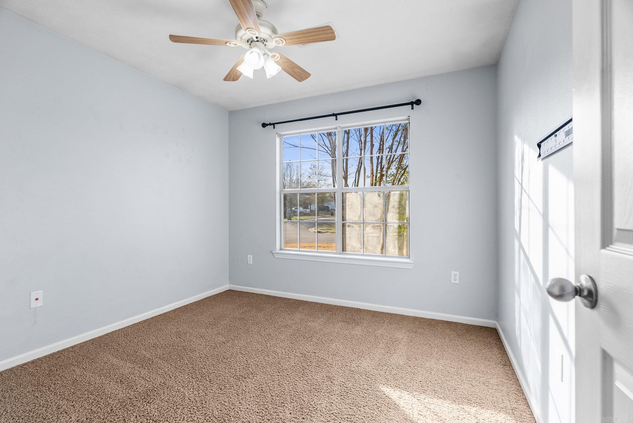 THE FALLS P.U.D. - Residential