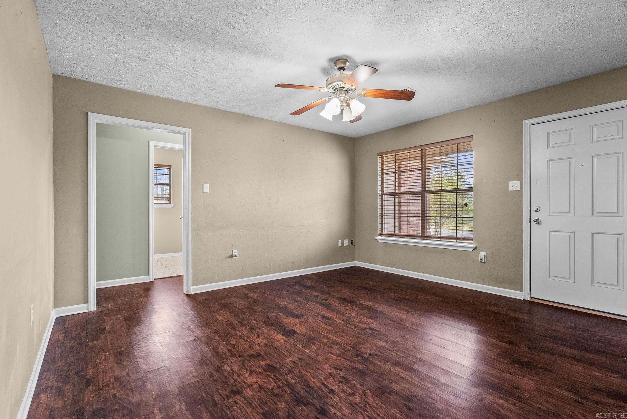 THE FALLS P.U.D. - Residential