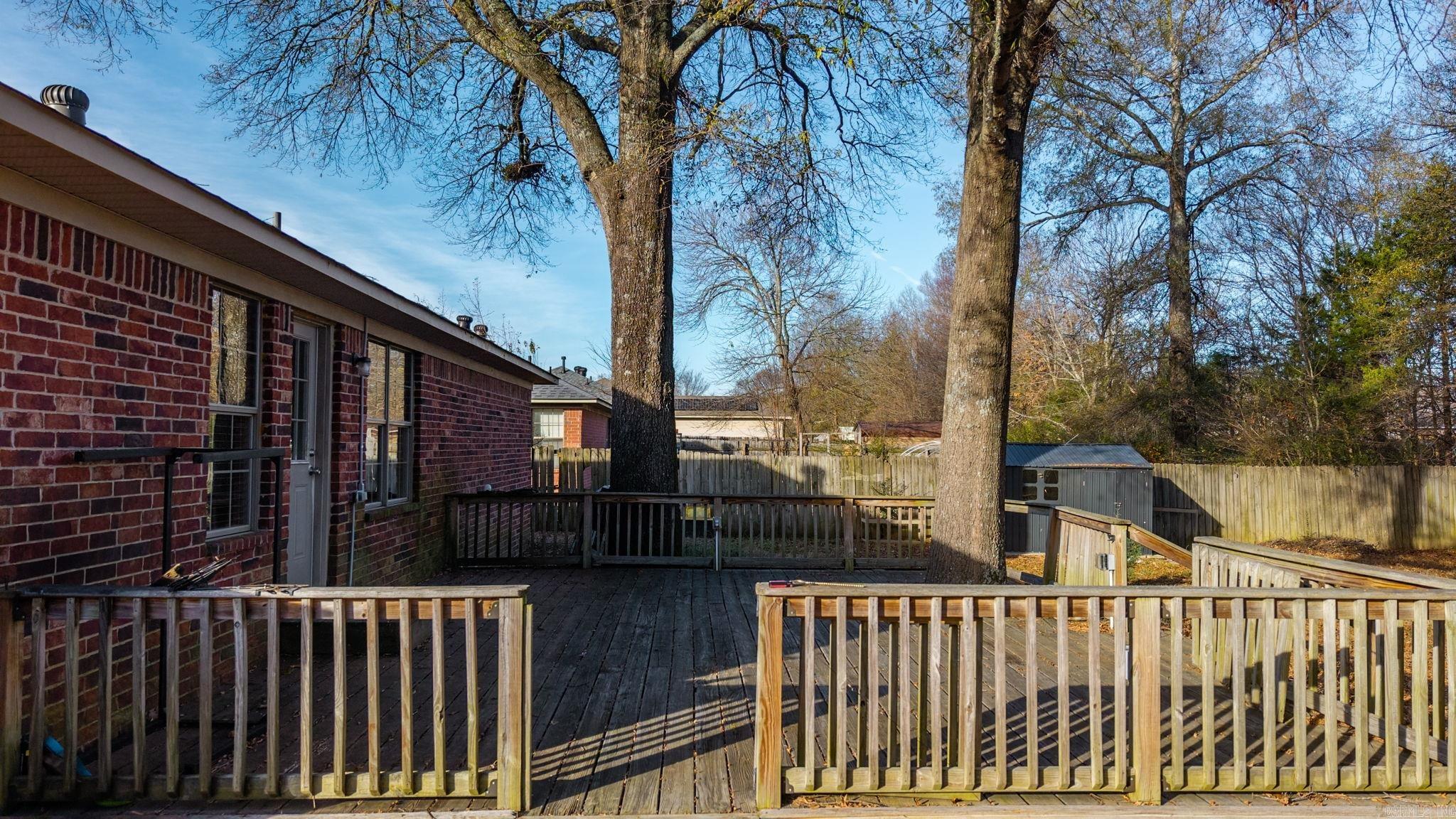 THE FALLS P.U.D. - Residential