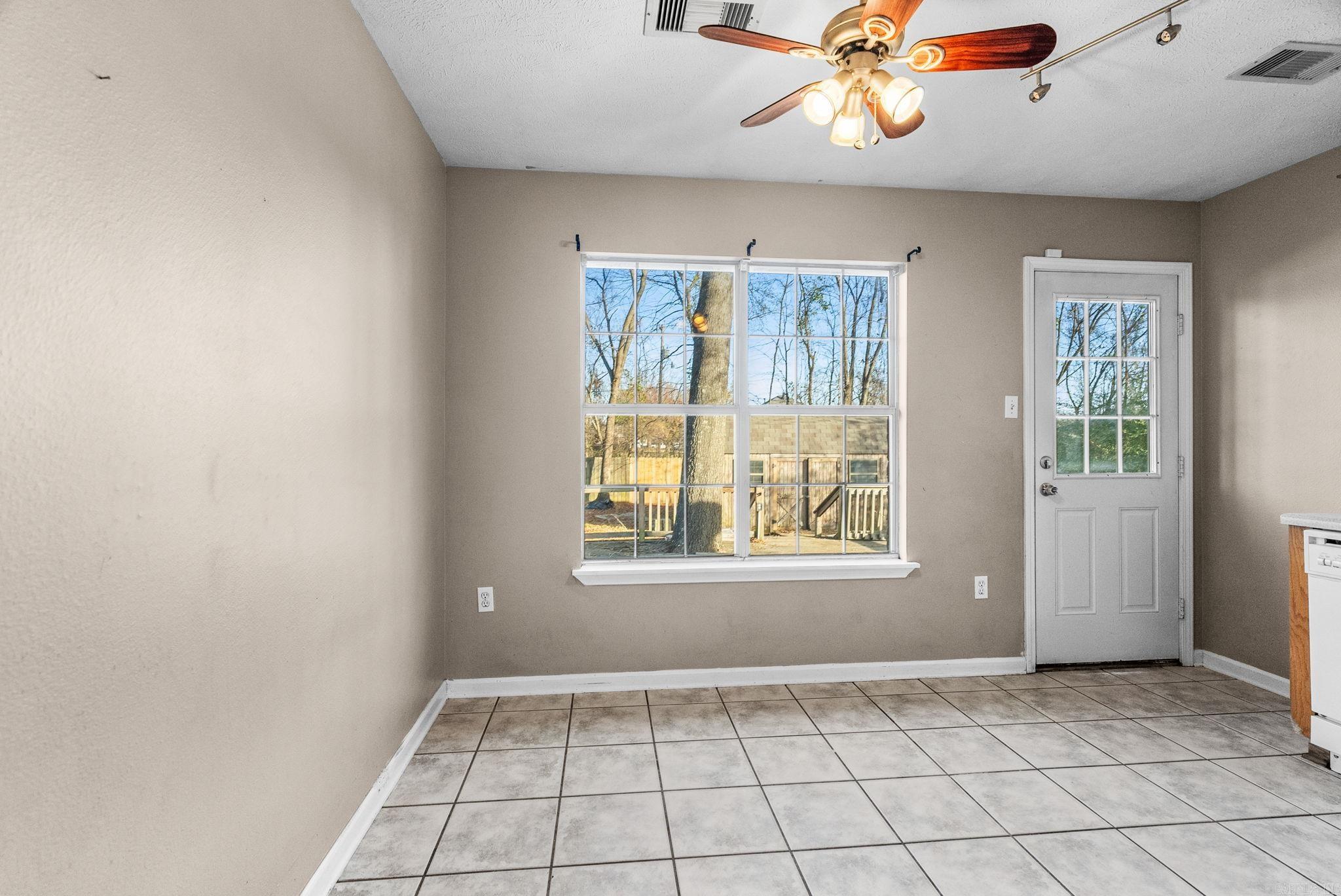 THE FALLS P.U.D. - Residential