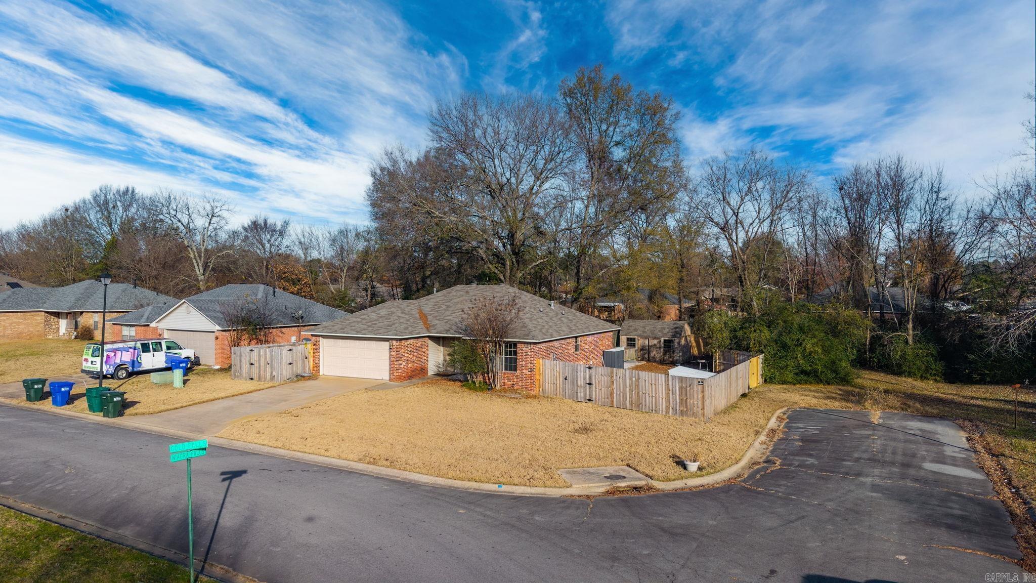 THE FALLS P.U.D. - Residential