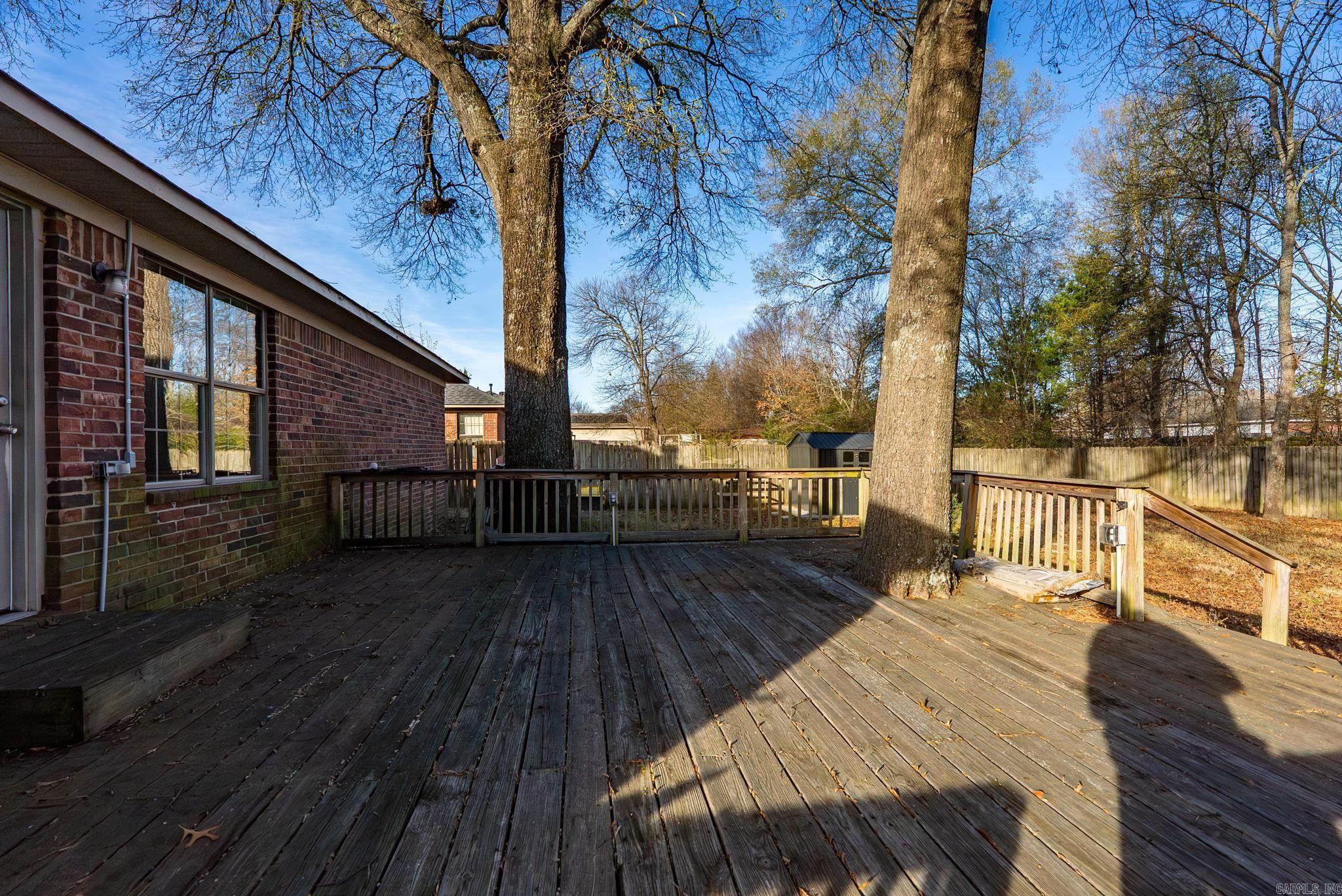 THE FALLS P.U.D. - Residential