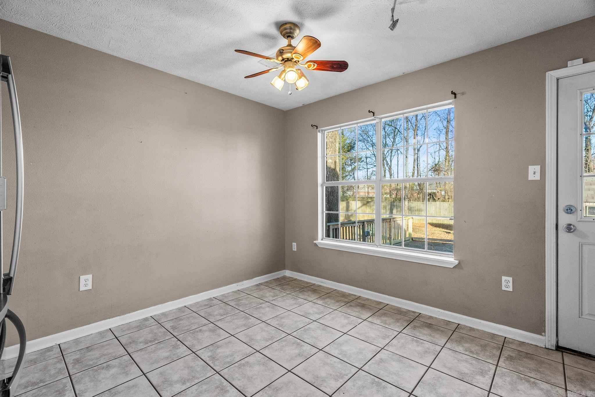 THE FALLS P.U.D. - Residential