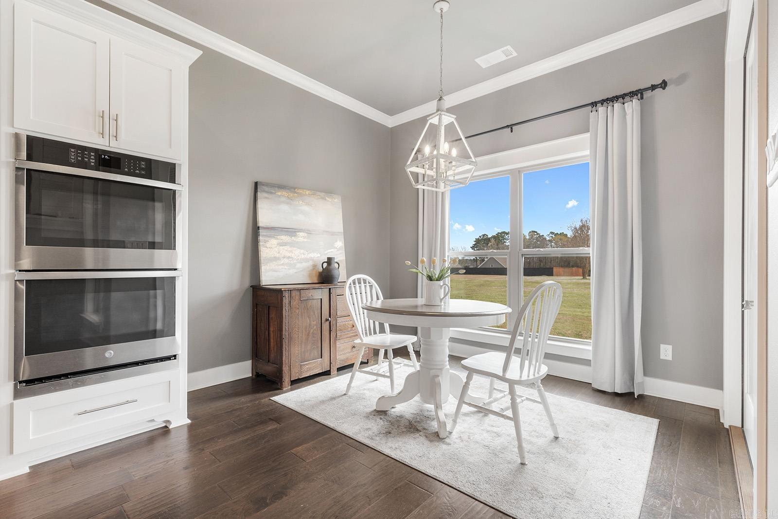 THE VINEYARD - Residential