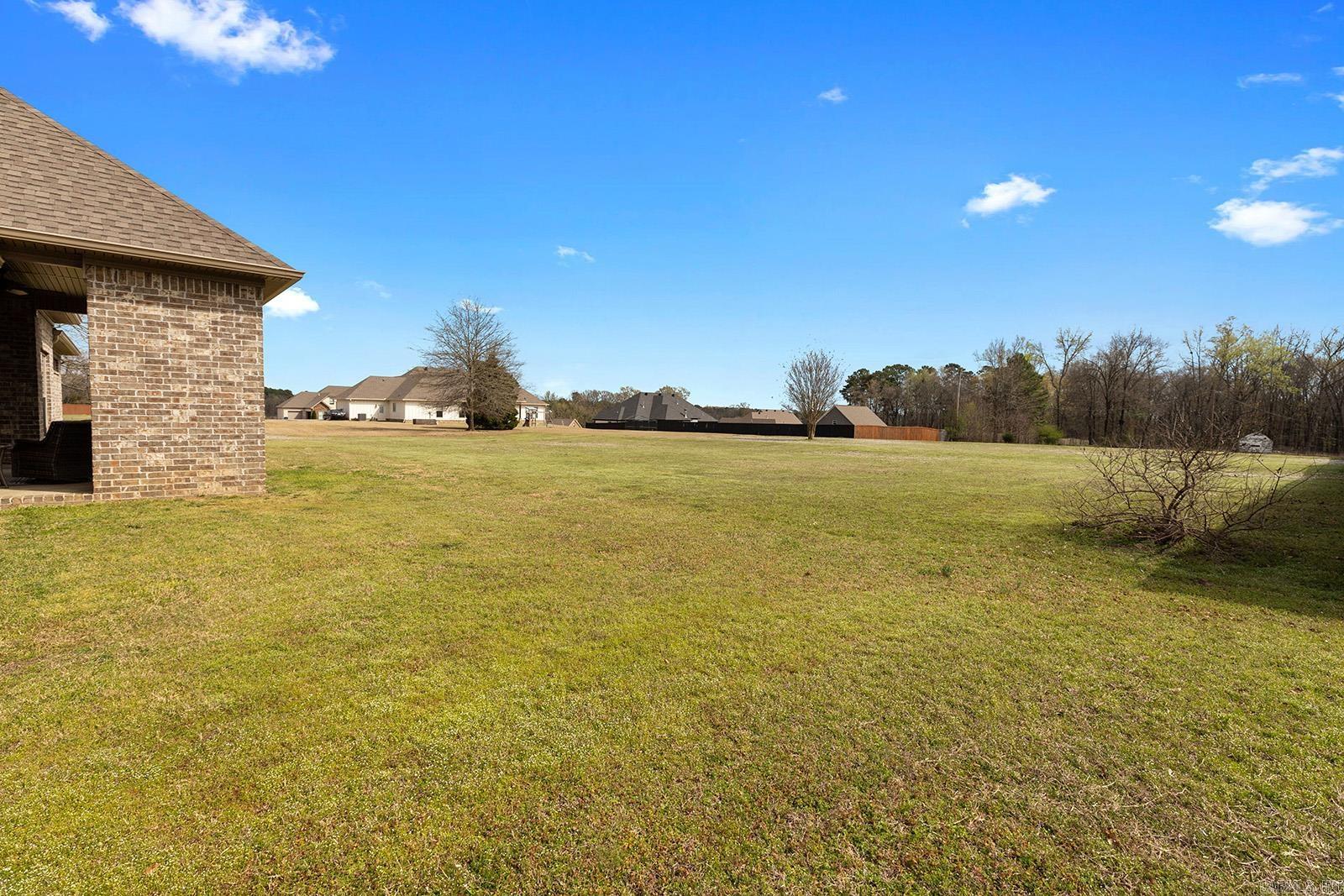 THE VINEYARD - Residential