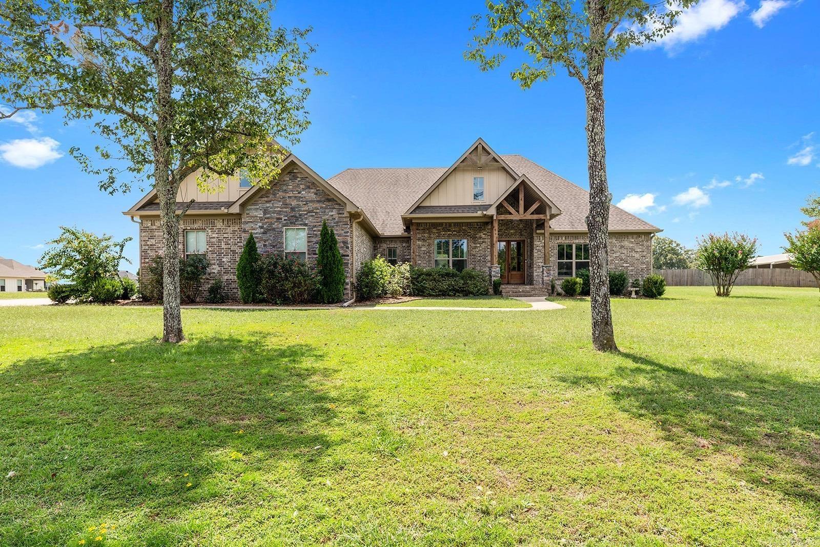 THE VINEYARD - Residential