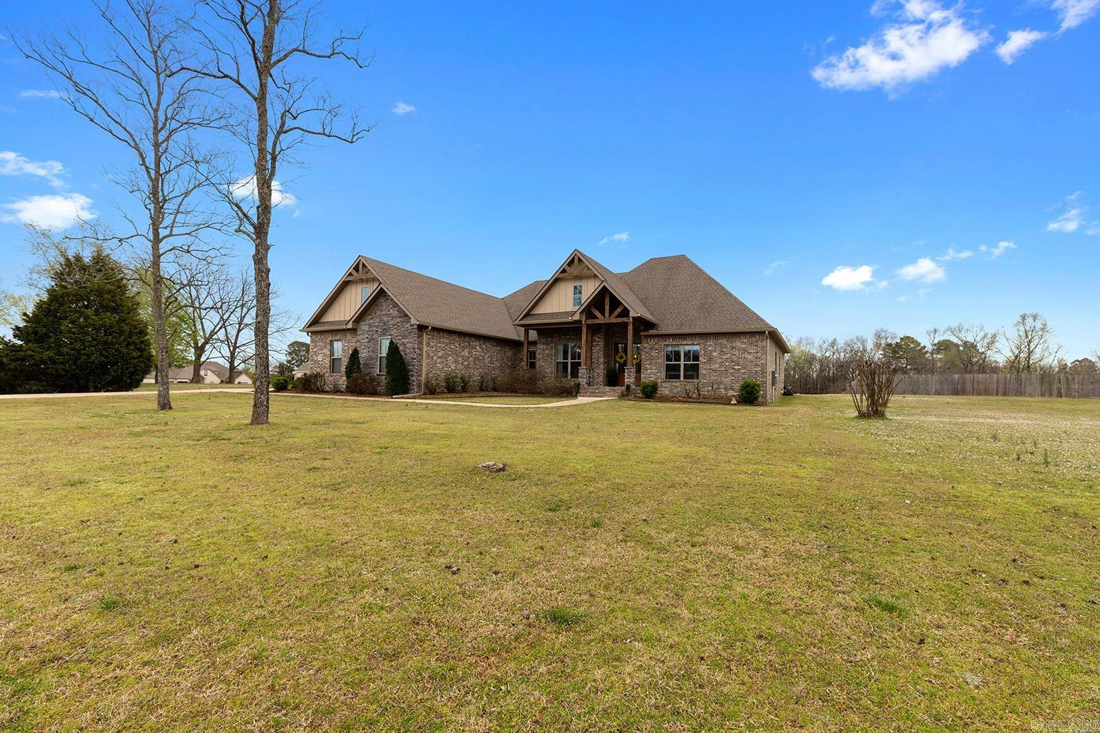THE VINEYARD - Residential