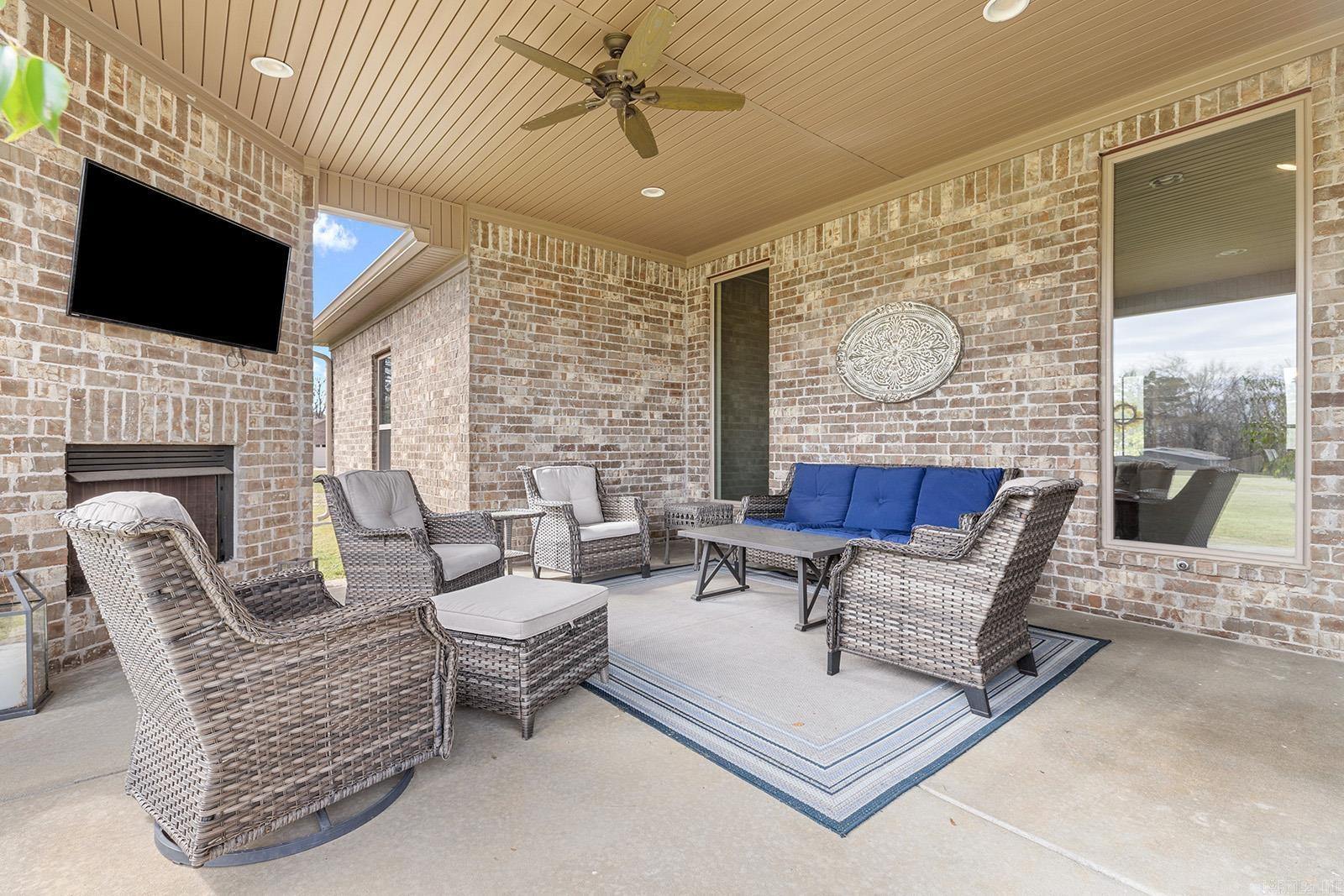 THE VINEYARD - Residential
