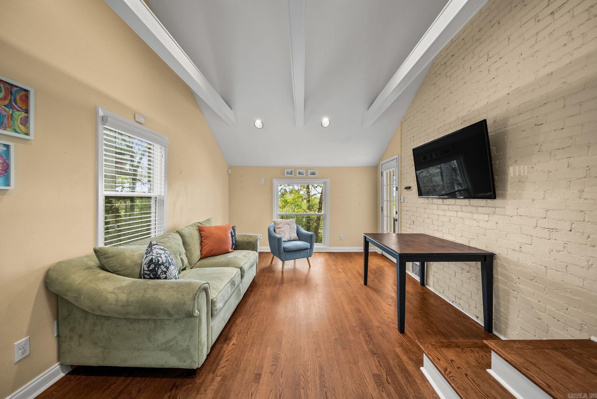 PROSPECT TERRACE - Residential