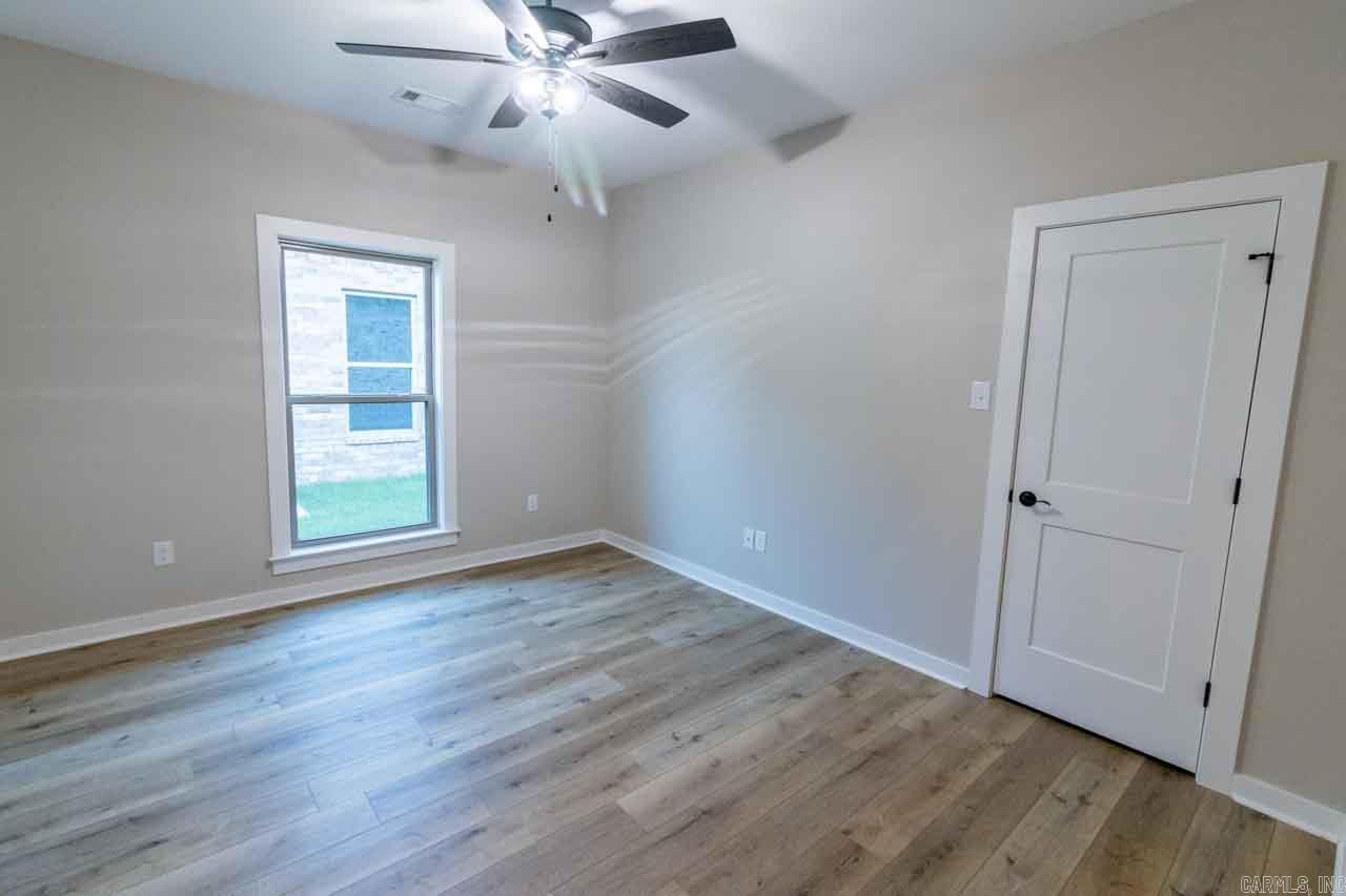 JAXON TERRACE - Residential