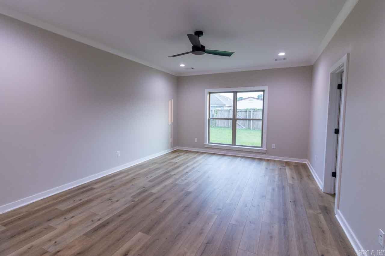 JAXON TERRACE - Residential