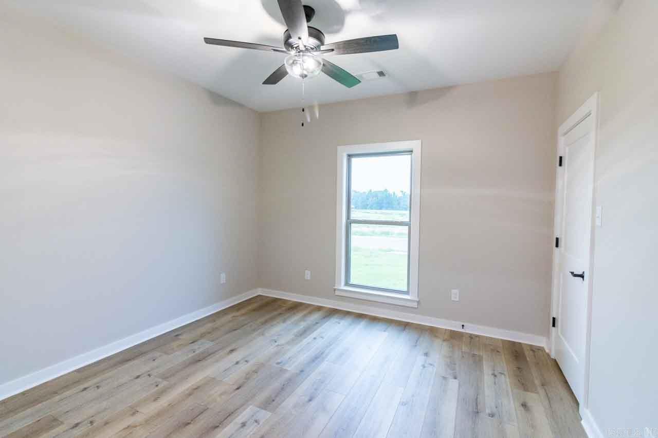 JAXON TERRACE - Residential