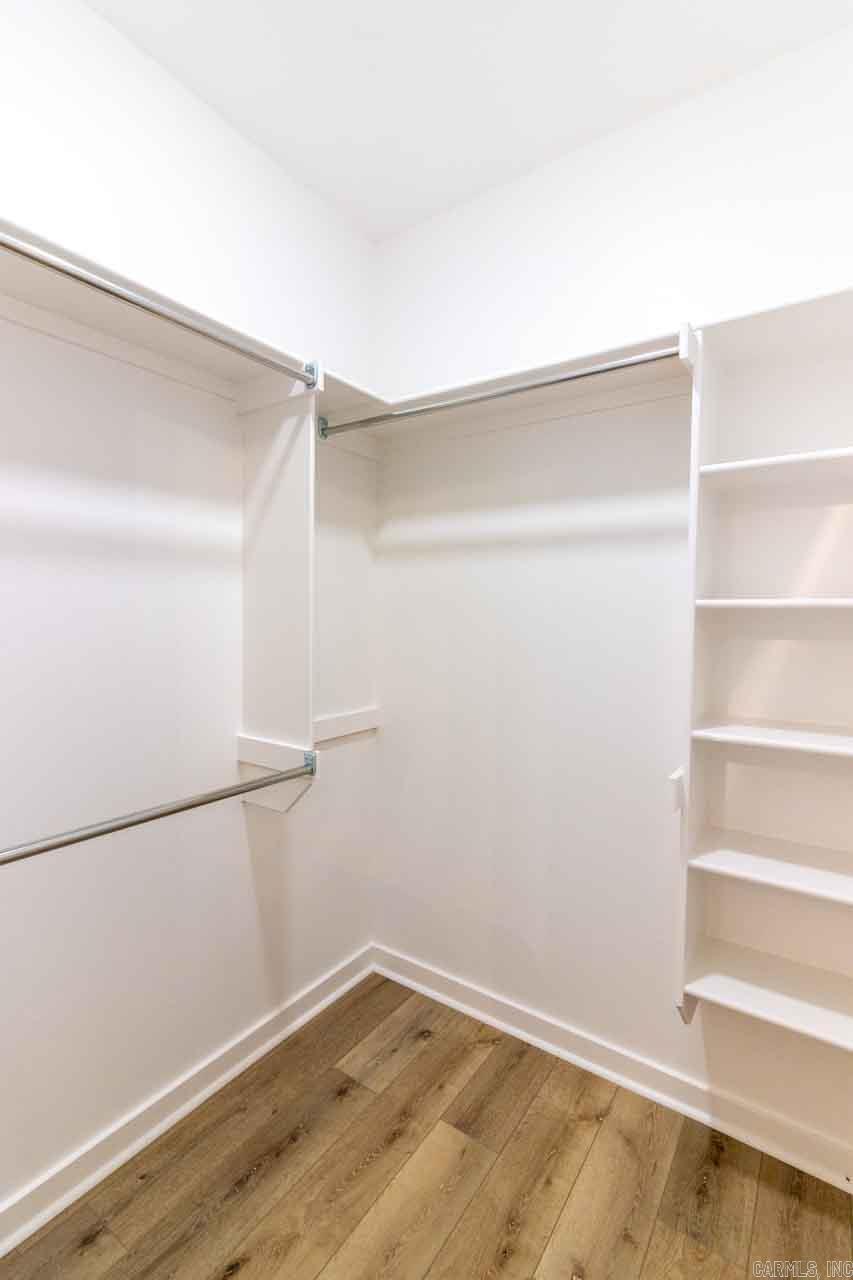 JAXON TERRACE - Residential