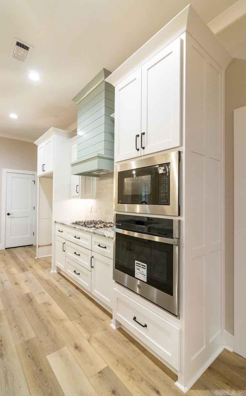 JAXON TERRACE - Residential